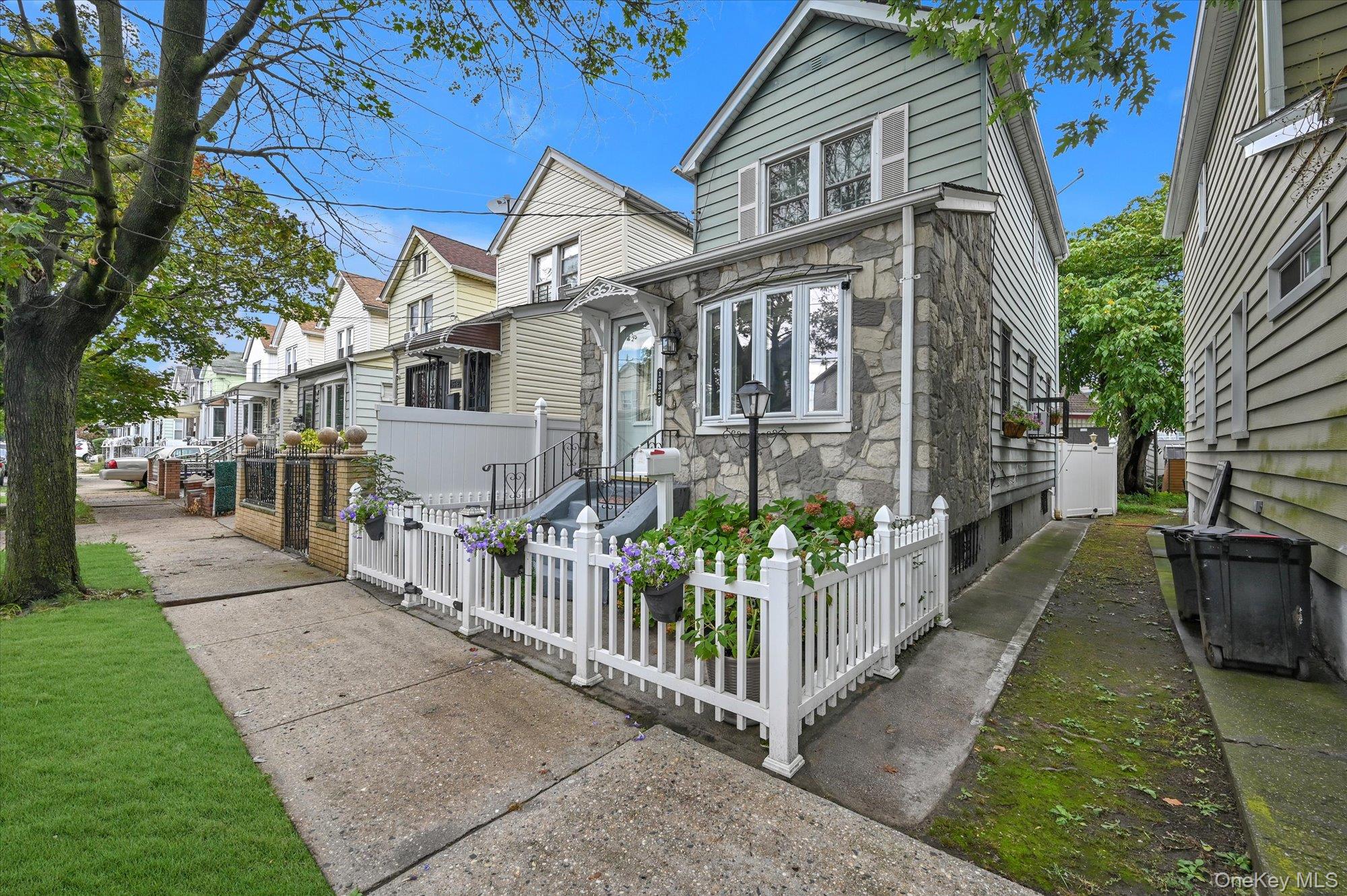 #19 photo, 13327 135th Place, クイーンズ区 South Ozone Park , NY 11420