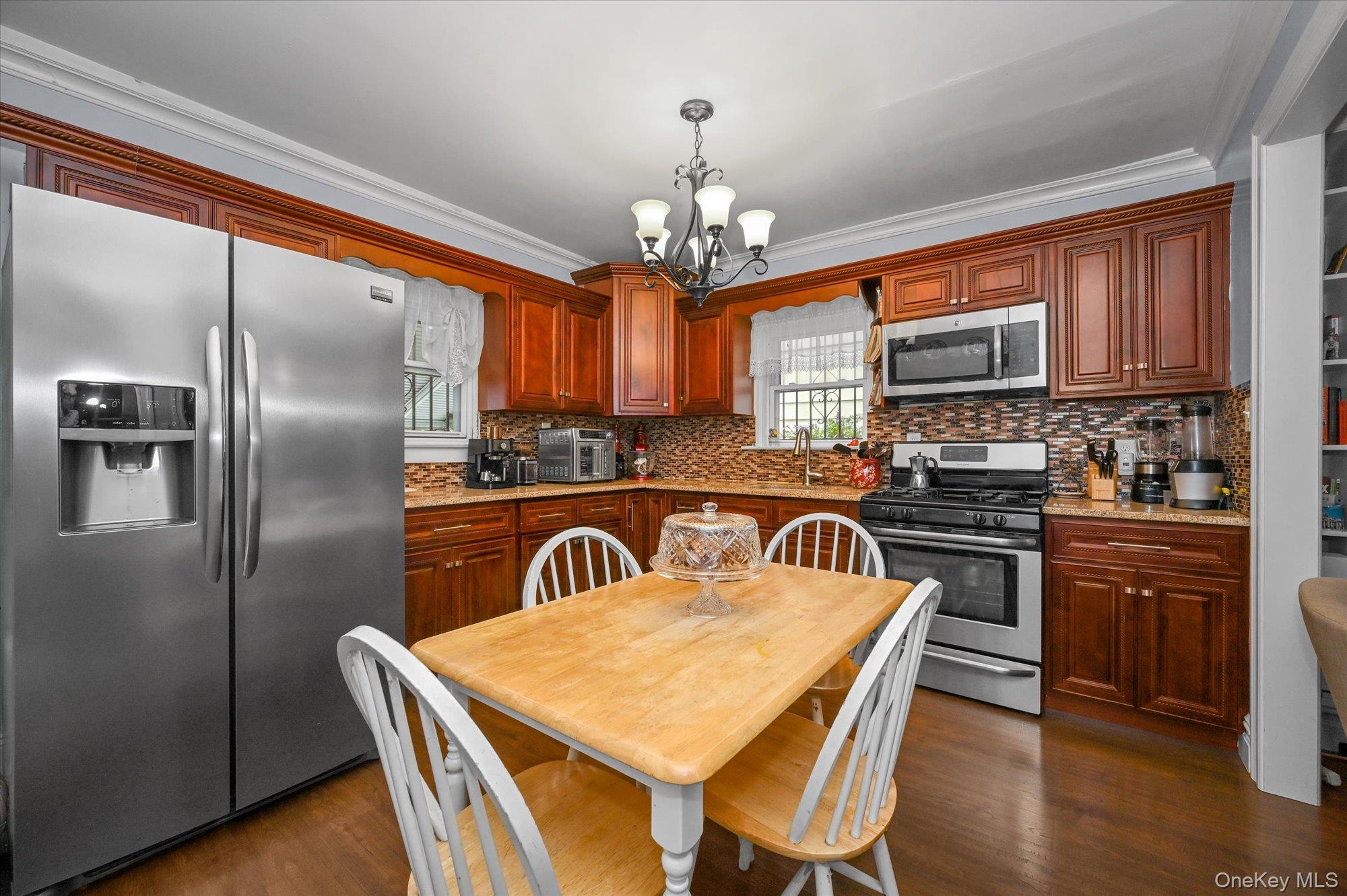 #7 photo, 13327 135th Place, クイーンズ区 South Ozone Park , NY 11420