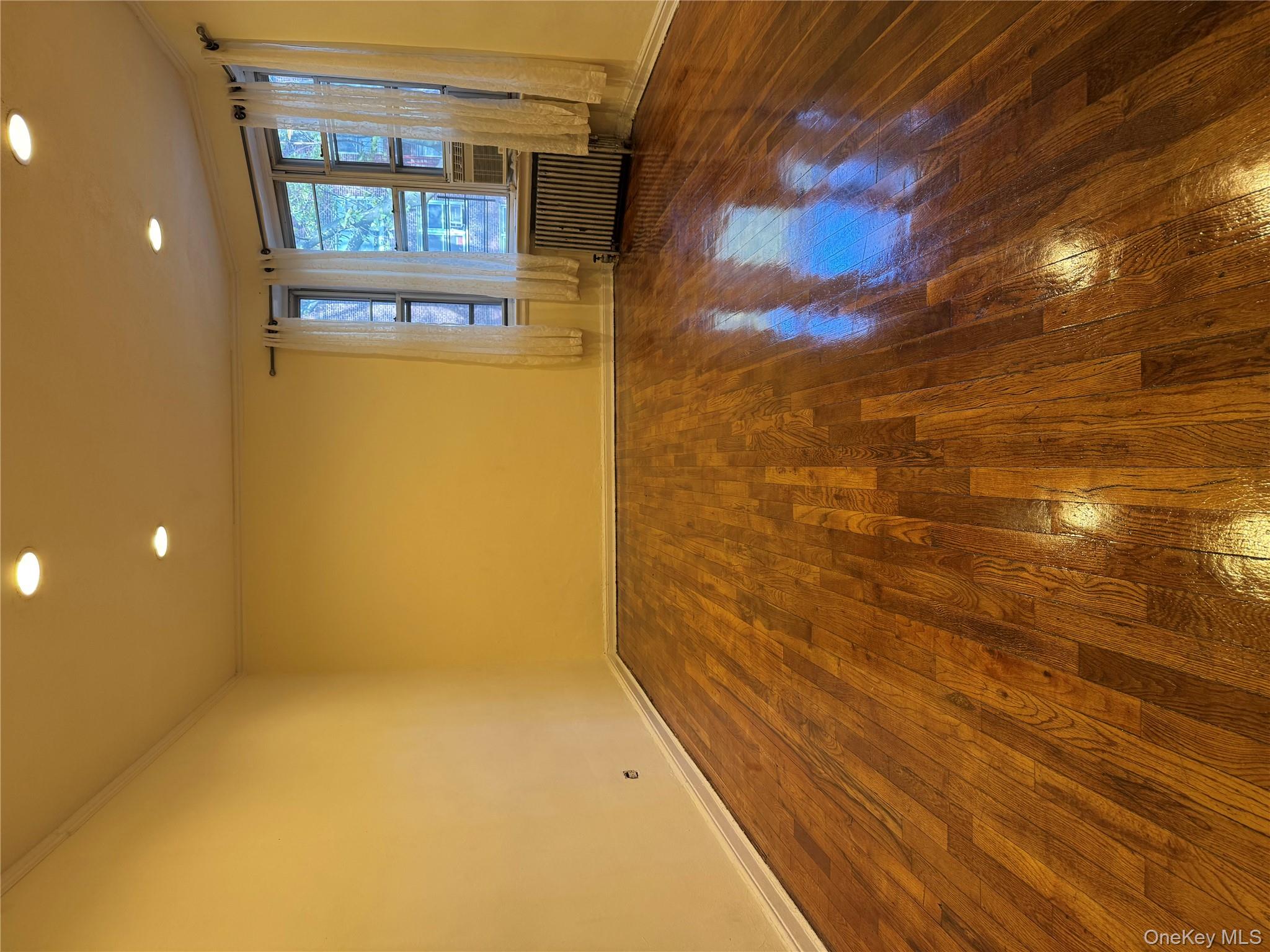 #10 photo, 141-24 78th Avenue, クイーンズ区 Kew Garden Hills , NY 11367