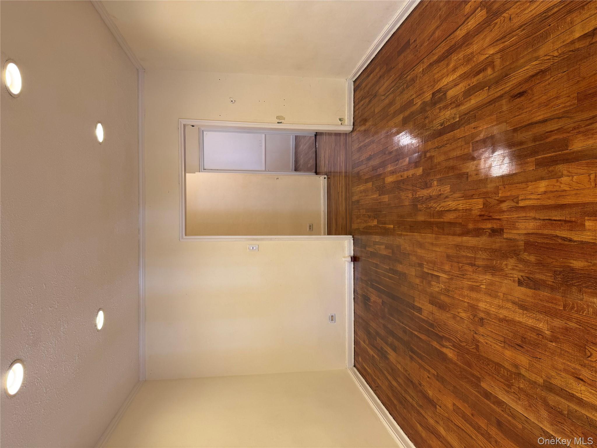 #13 photo, 141-24 78th Avenue, クイーンズ区 Kew Garden Hills , NY 11367