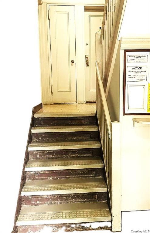 #2 photo, 141-24 78th Avenue, クイーンズ区 Kew Garden Hills , NY 11367