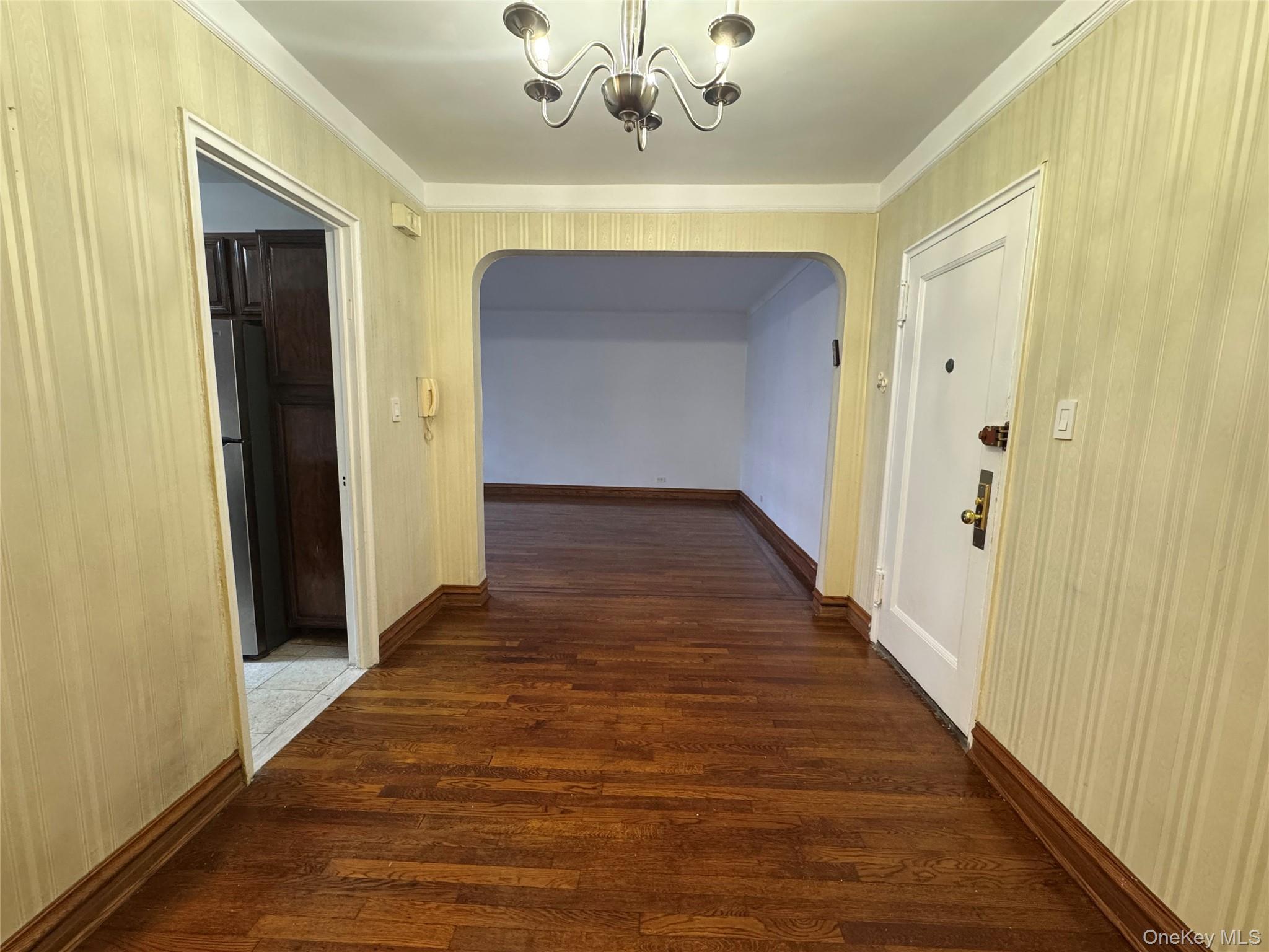 #3 photo, 69-10 yellowstone blvd, クイーンズ区 Forest Hills , NY 11375