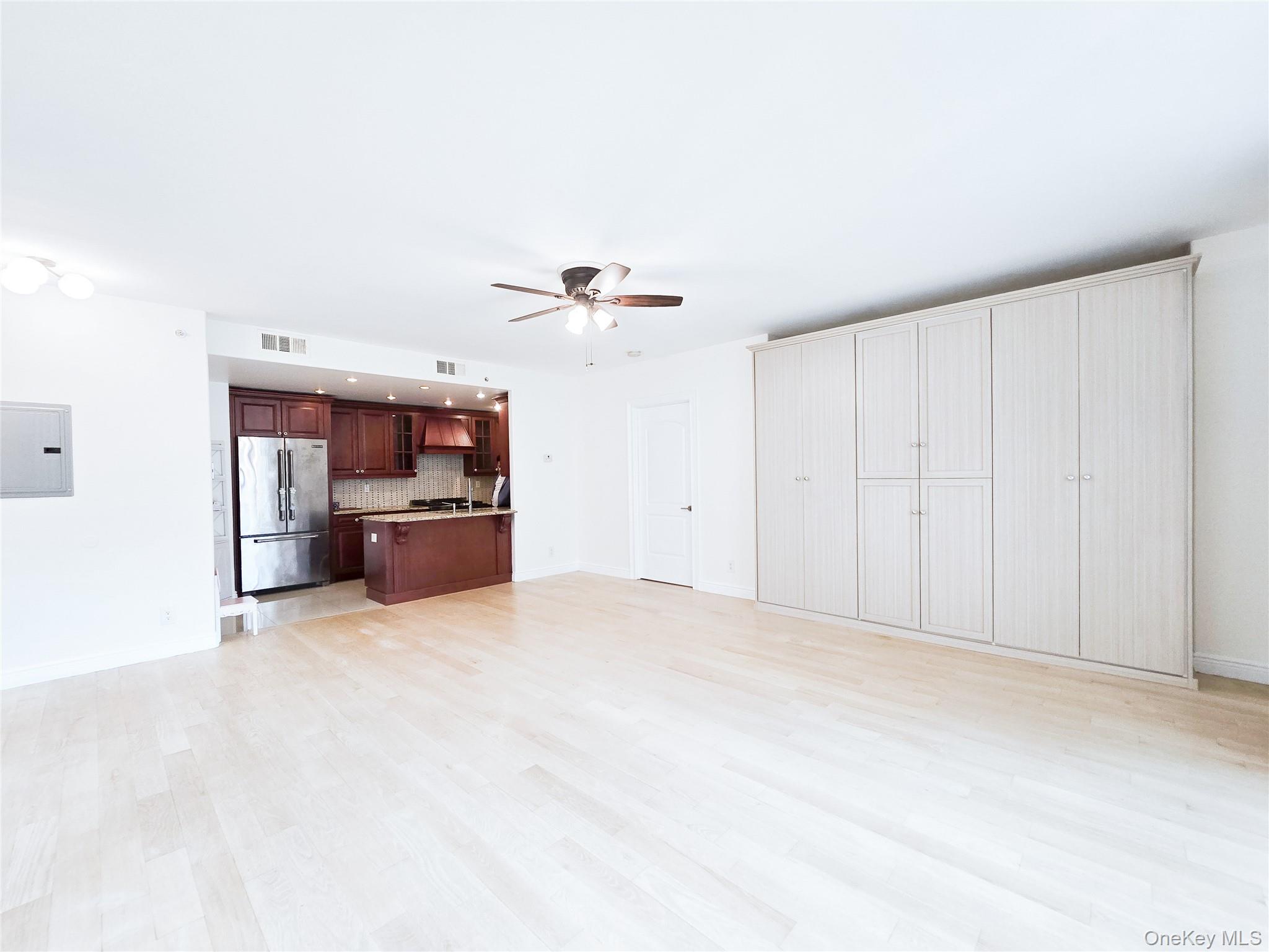 #14 photo, 63-36 99 Street, クイーンズ区 Rego Park , NY 11374