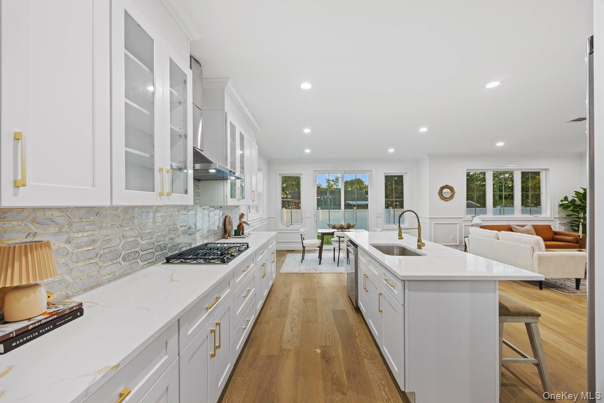 #14 photo, 5 Relda Street, Plainview , NY 11803