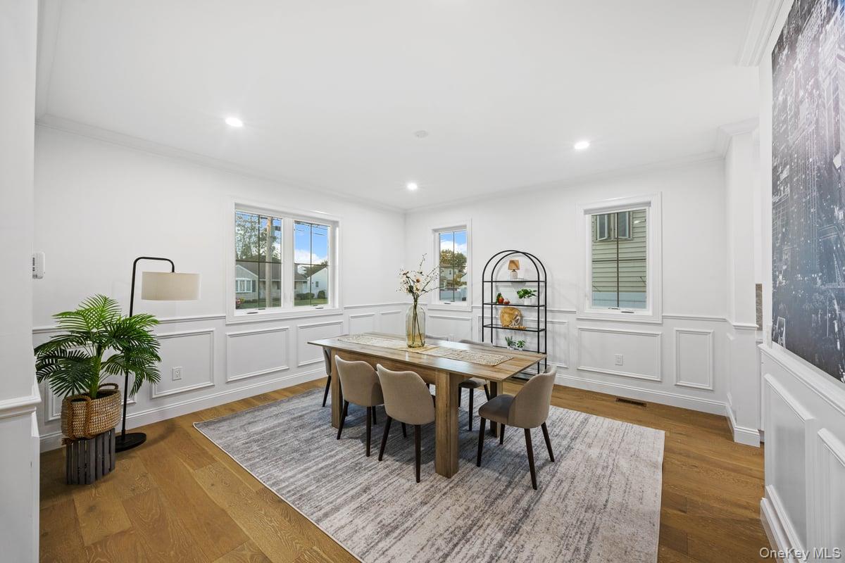 #17 photo, 5 Relda Street, Plainview , NY 11803