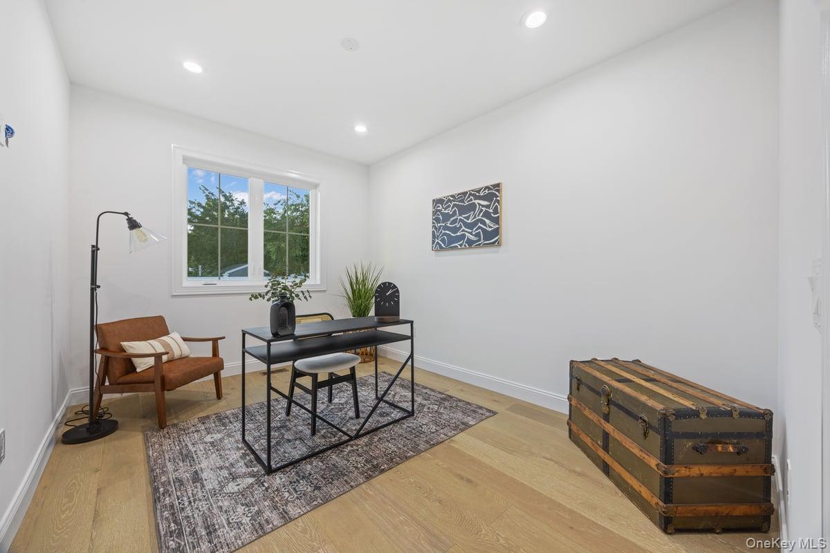 #6 photo, 5 Relda Street, Plainview , NY 11803