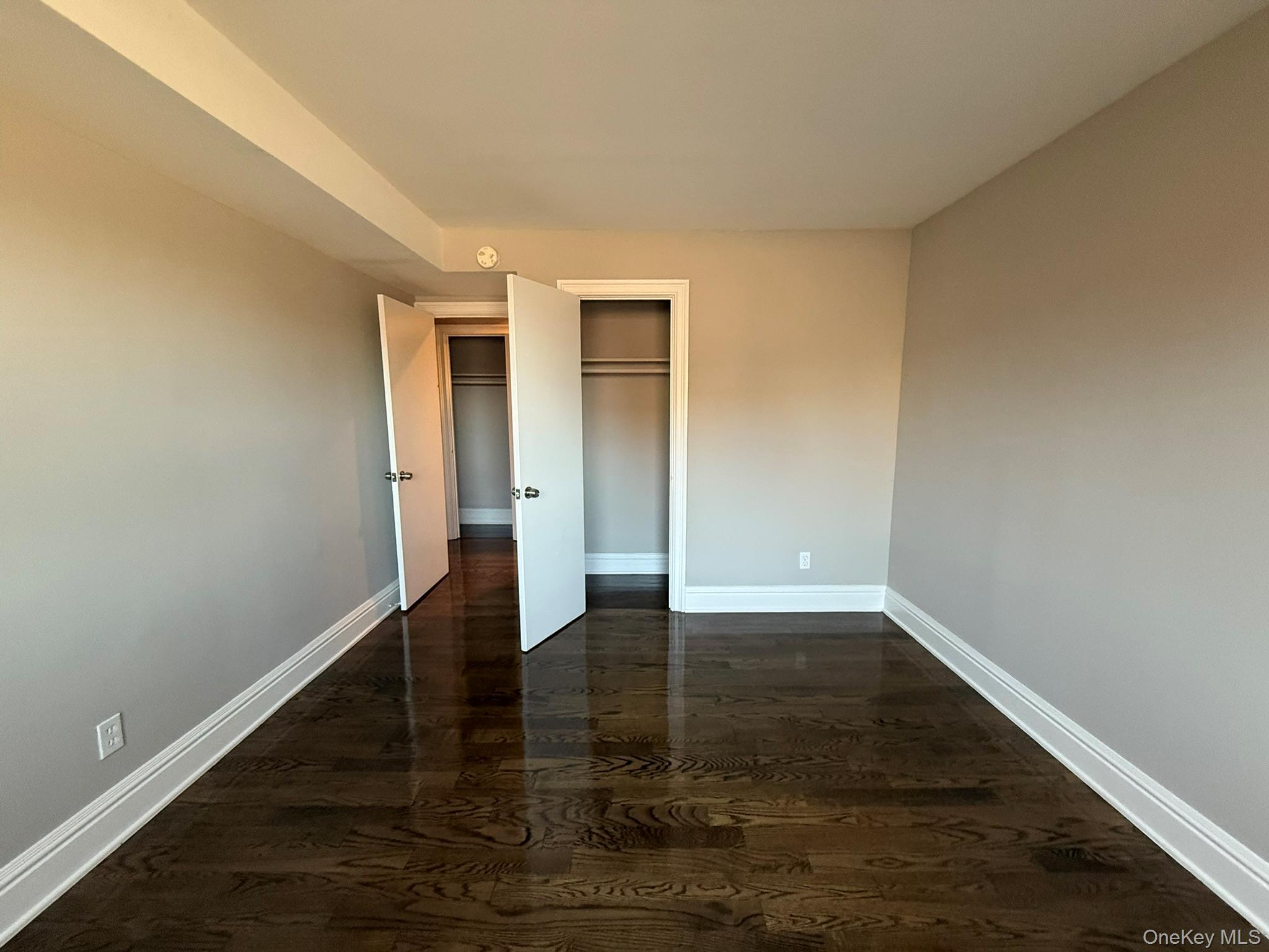 #12 photo, 140 McGlynn Place, Cedarhurst , NY 11516