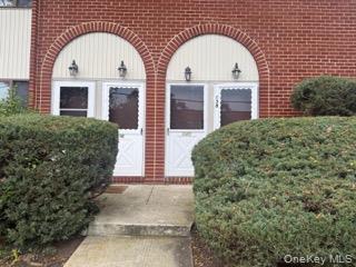 #2 photo, 140 McGlynn Place, Cedarhurst , NY 11516