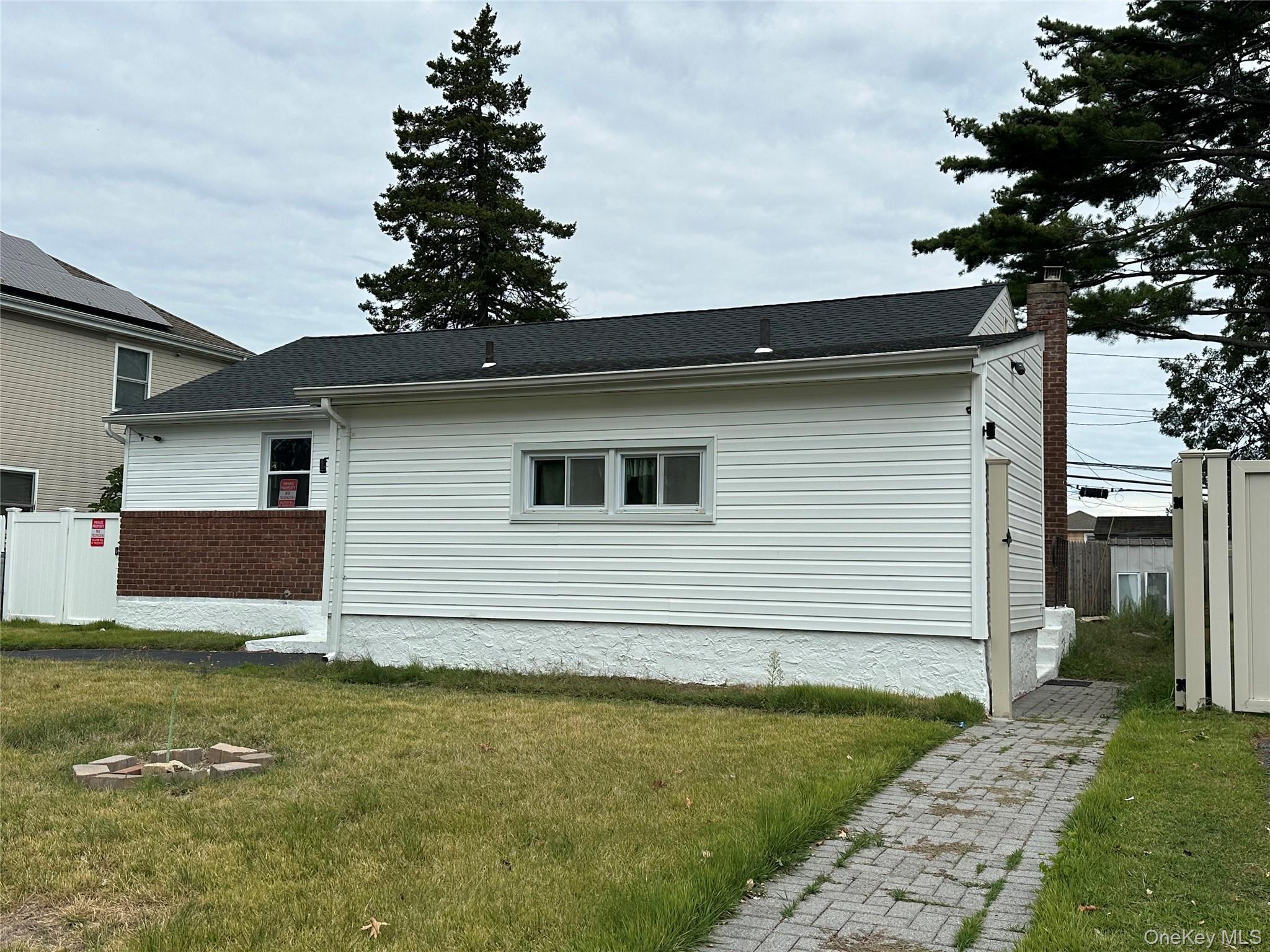 #3 photo, 16 Joyce Avenue, Massapequa , NY 11758