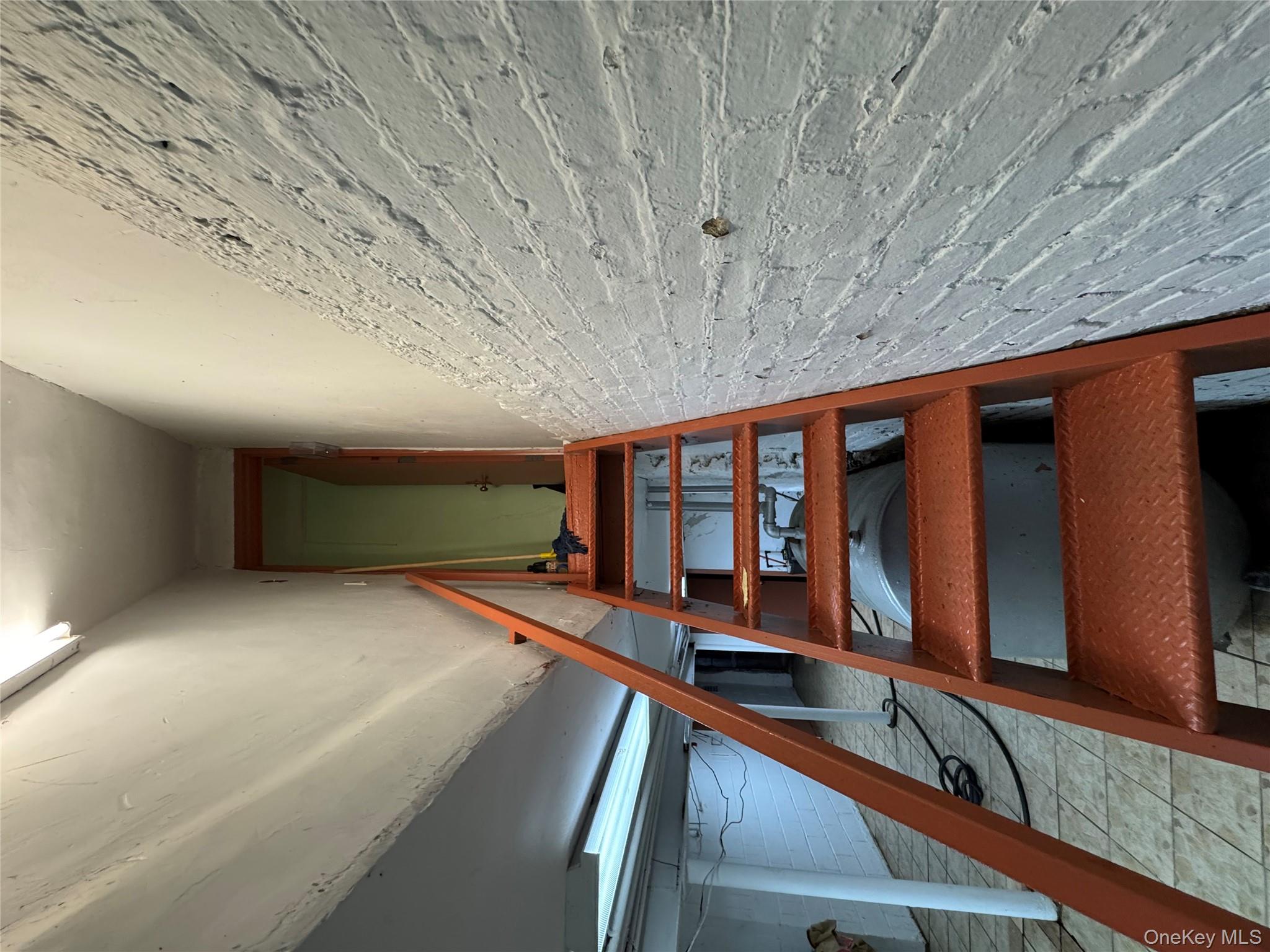 #11 photo, 1040 Clay Avenue, ブロンクス区 Bronx , NY 10456