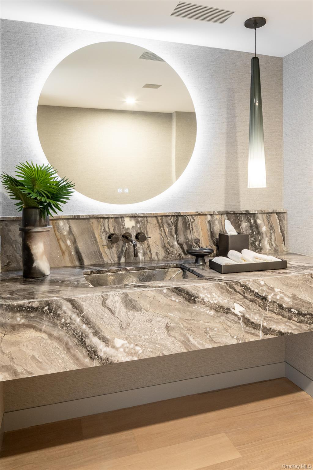 #10 photo, 636 Steamboat Road, Greenwich , NY 06830