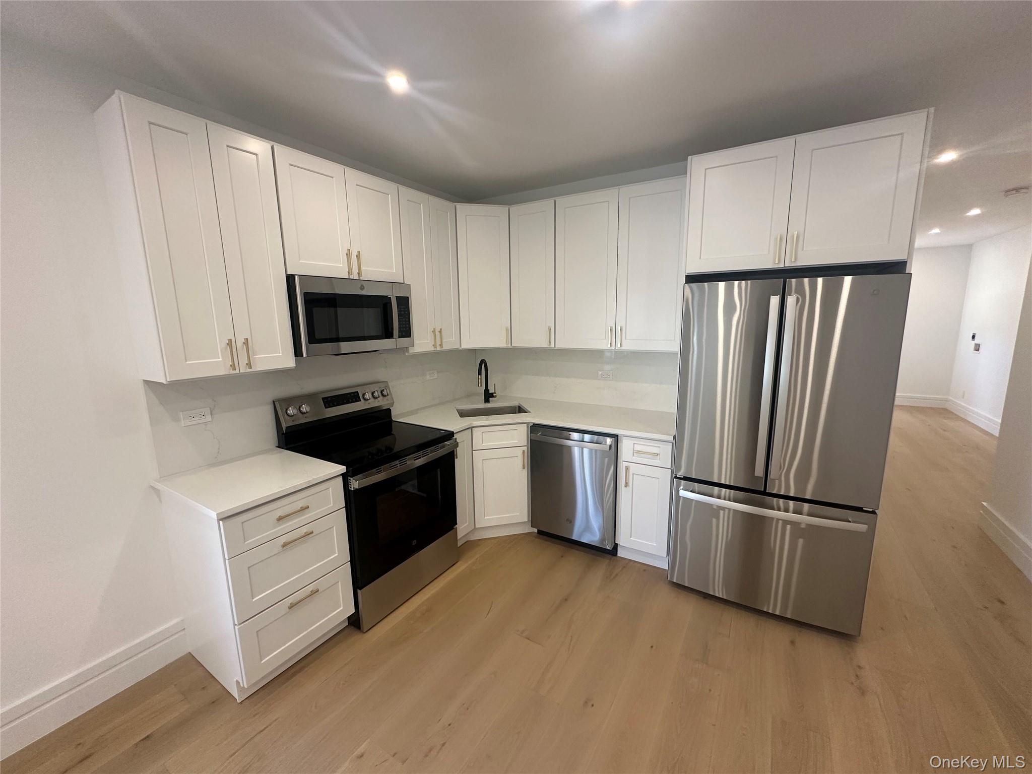 #13 photo, 1725 Hone Avenue, ブロンクス区 Bronx , NY 10461