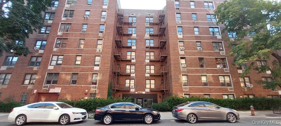 #5 photo, 2165 Matthews Avenue Matthews, ブロンクス区 Bronx , NY 12462