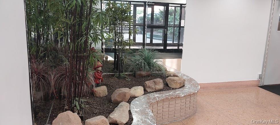 #6 photo, 2165 Matthews Avenue Matthews, ブロンクス区 Bronx , NY 12462