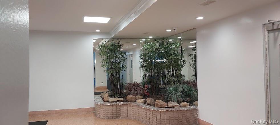 #8 photo, 2165 Matthews Avenue Matthews, ブロンクス区 Bronx , NY 12462