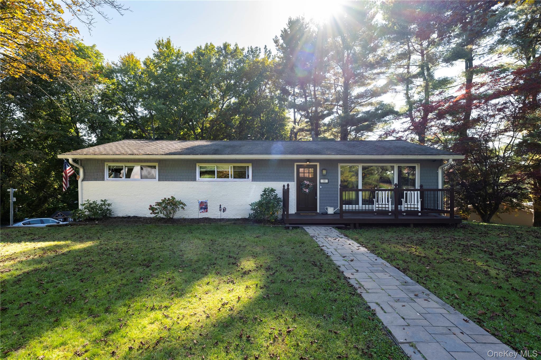 #1 photo, 19 Gleason Boulevard, Pleasant Valley , NY 12569