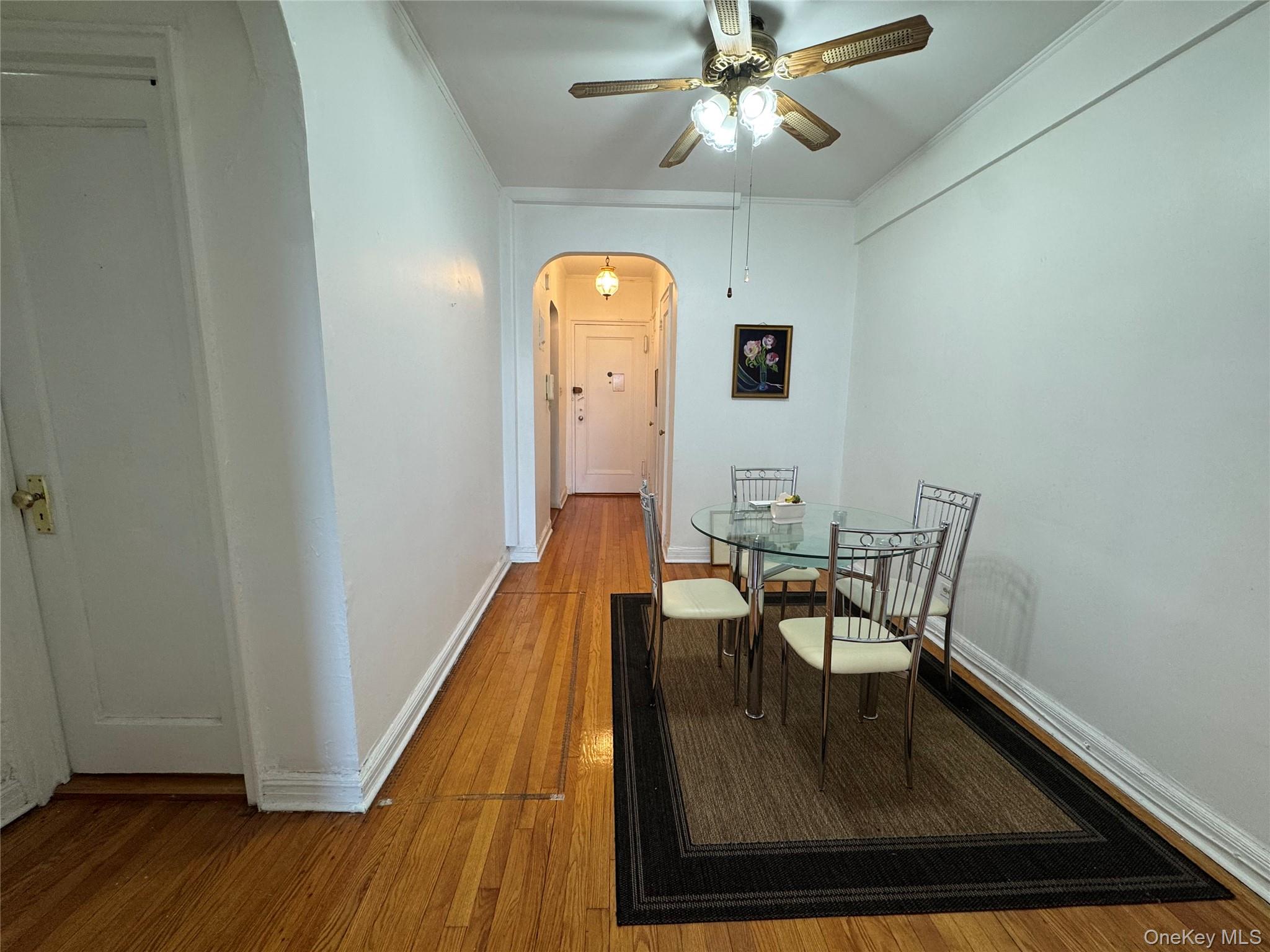 #10 photo, 69-40 yellowstone blvd, クイーンズ区 Forest Hills , NY 11375