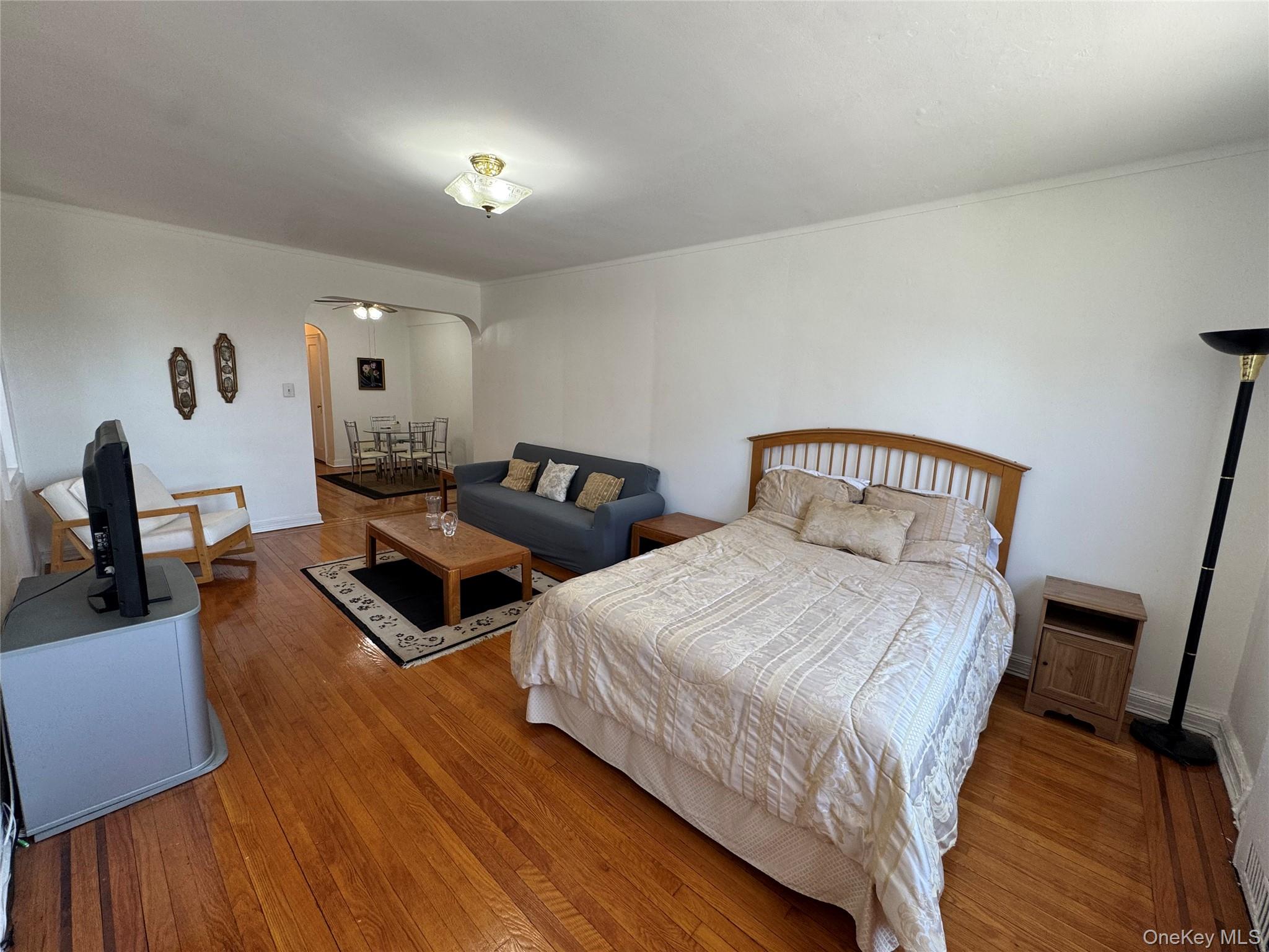 #9 photo, 69-40 yellowstone blvd, クイーンズ区 Forest Hills , NY 11375