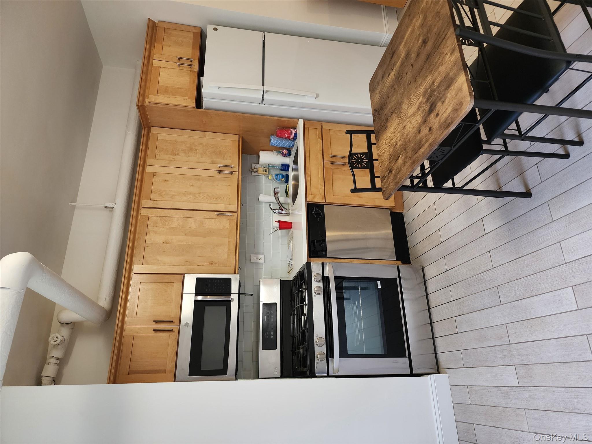 #11 photo, 30-47 Hobart Street, クイーンズ区 Woodside , NY 11377