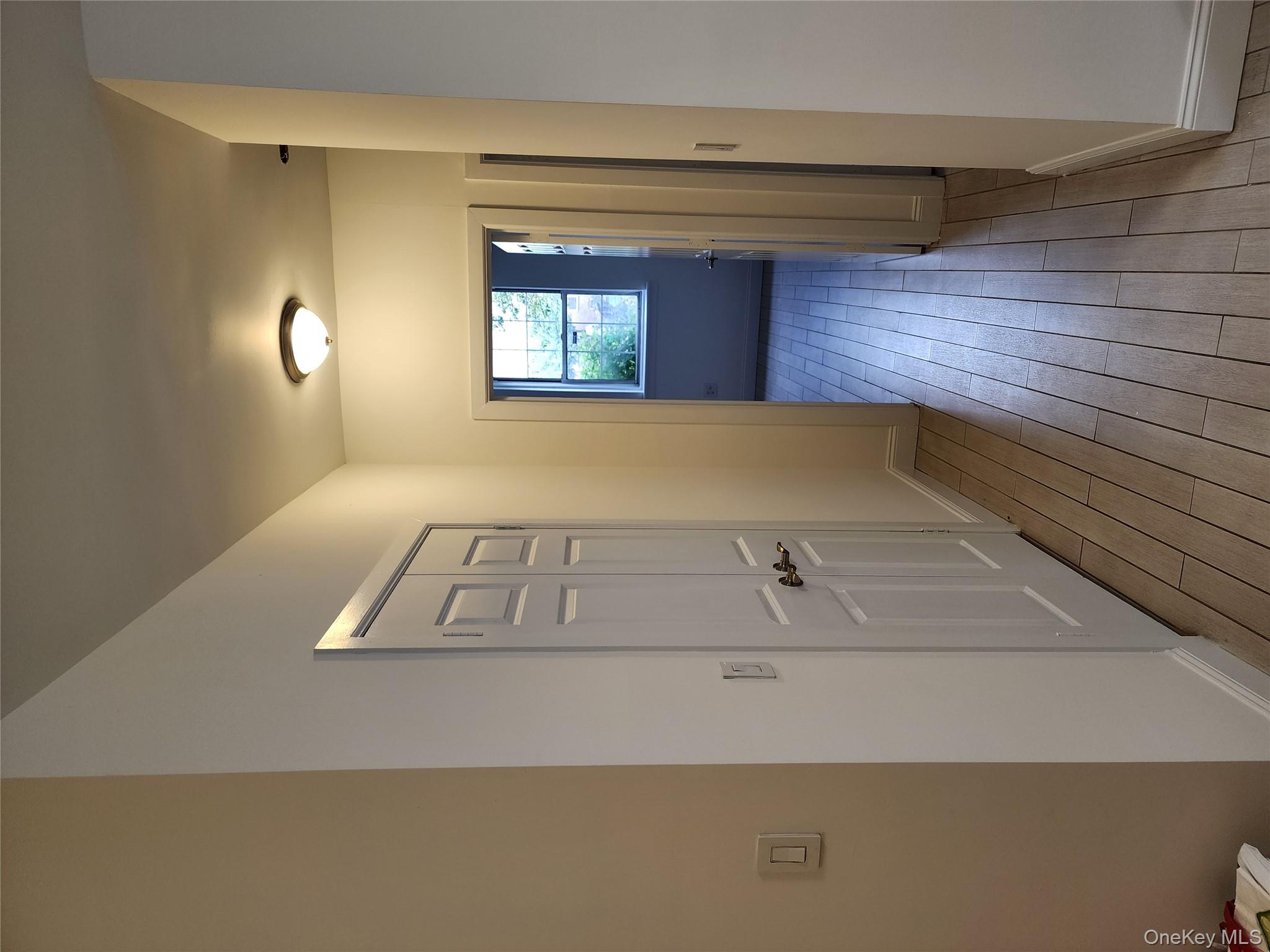 #16 photo, 30-47 Hobart Street, クイーンズ区 Woodside , NY 11377