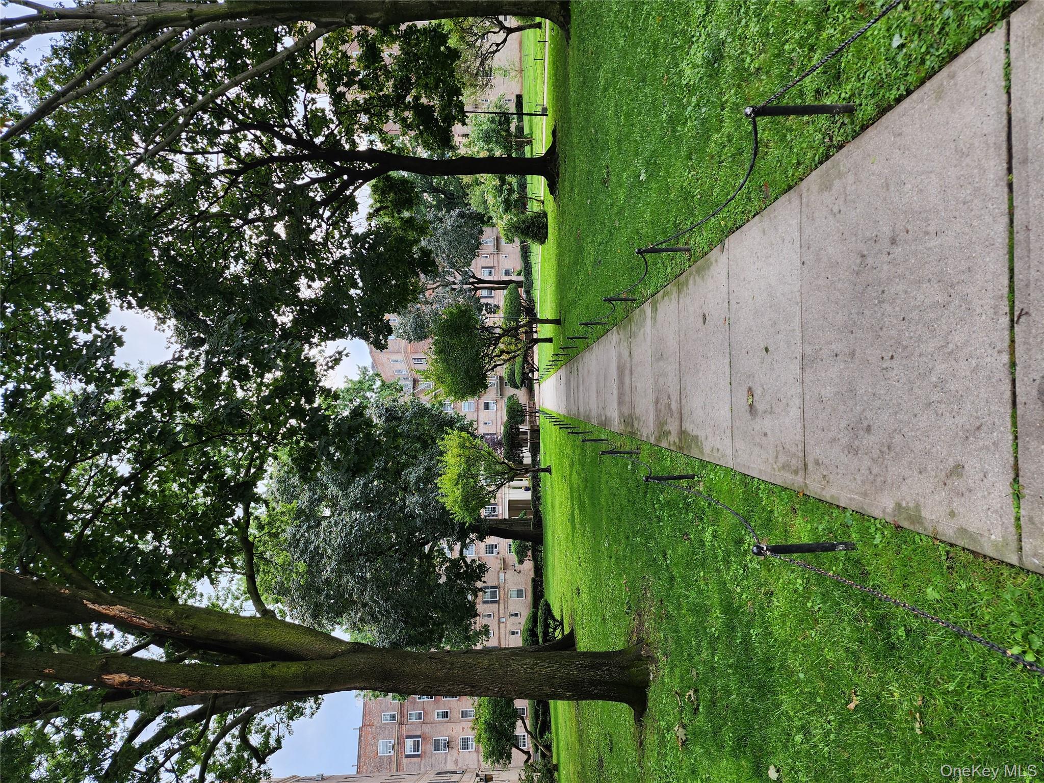 #6 photo, 30-47 Hobart Street, クイーンズ区 Woodside , NY 11377