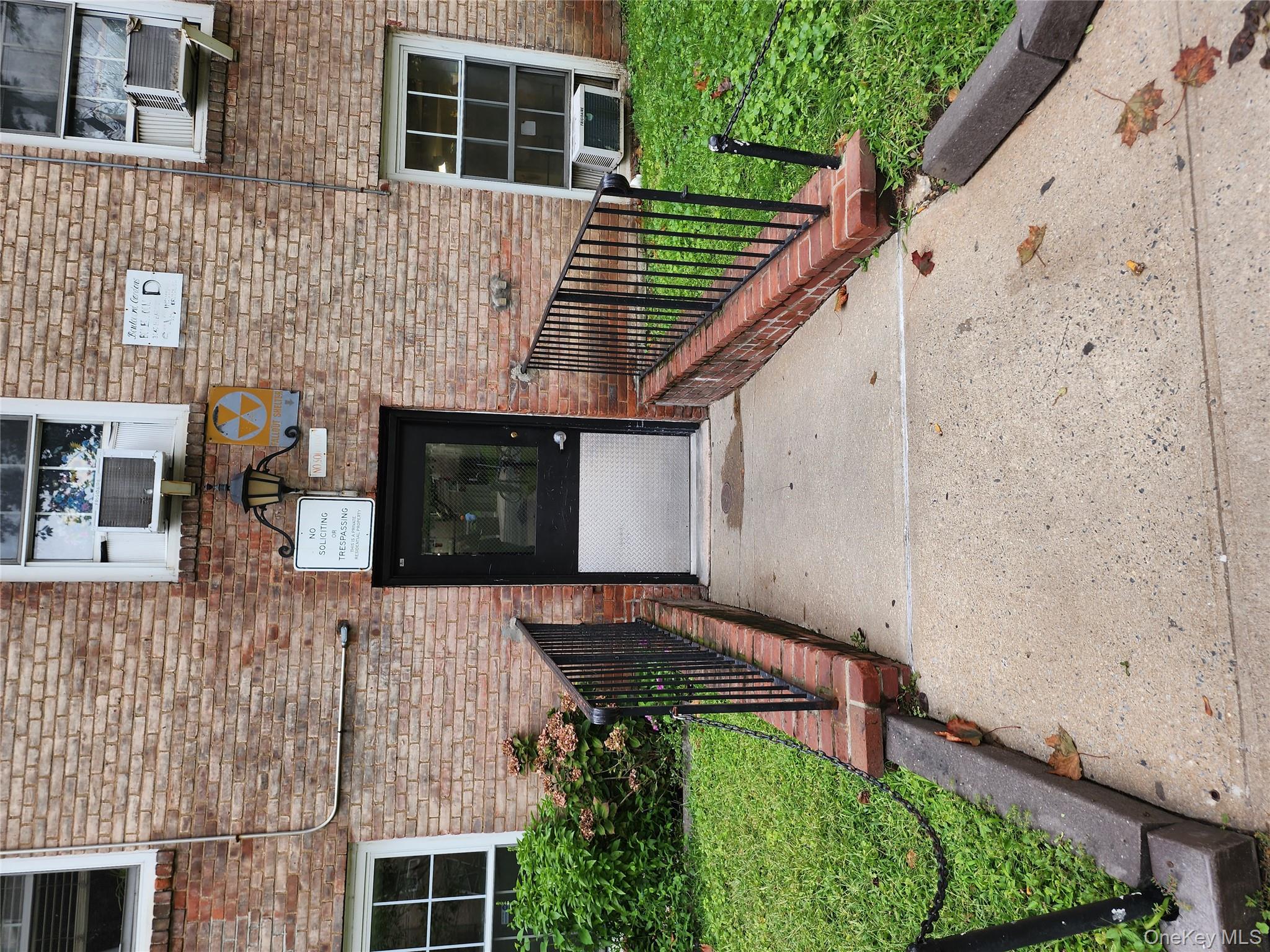 #9 photo, 30-47 Hobart Street, クイーンズ区 Woodside , NY 11377