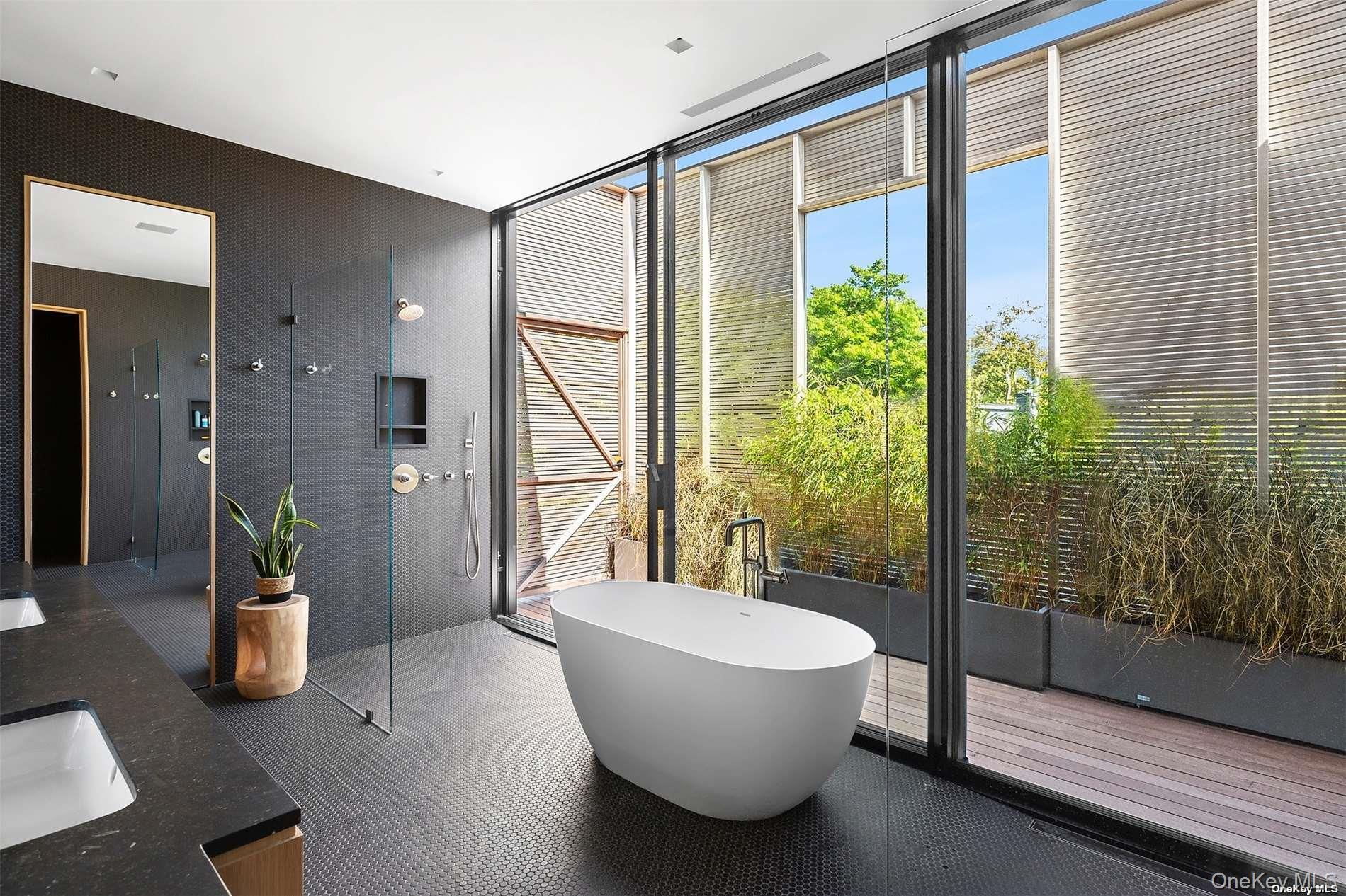 #16 photo, 42 Library Avenue, サフォーク郡 Westhampton Beach , NY 11978