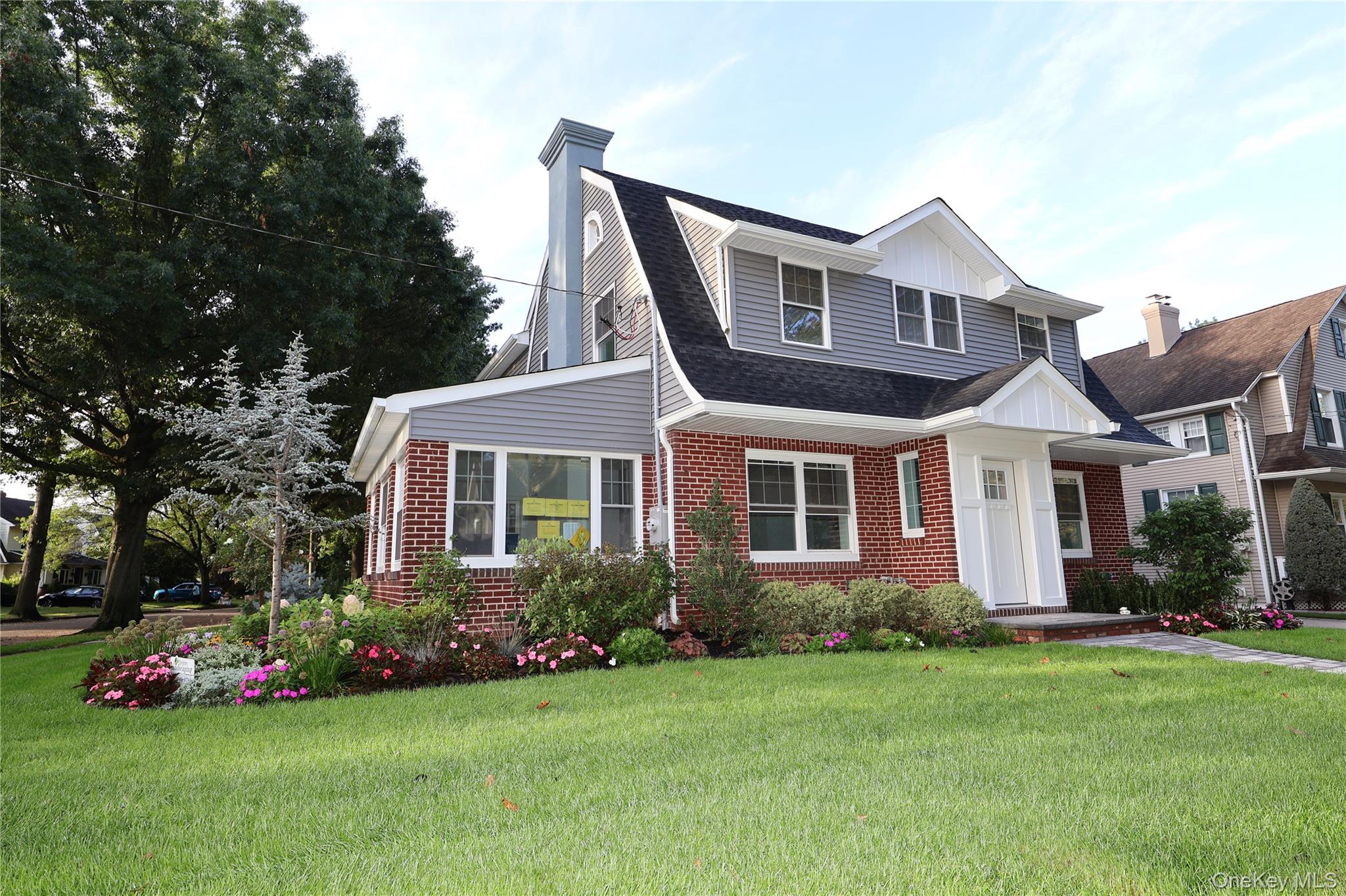 #2 photo, 78 Ontario Road, Floral Park , NY 11001