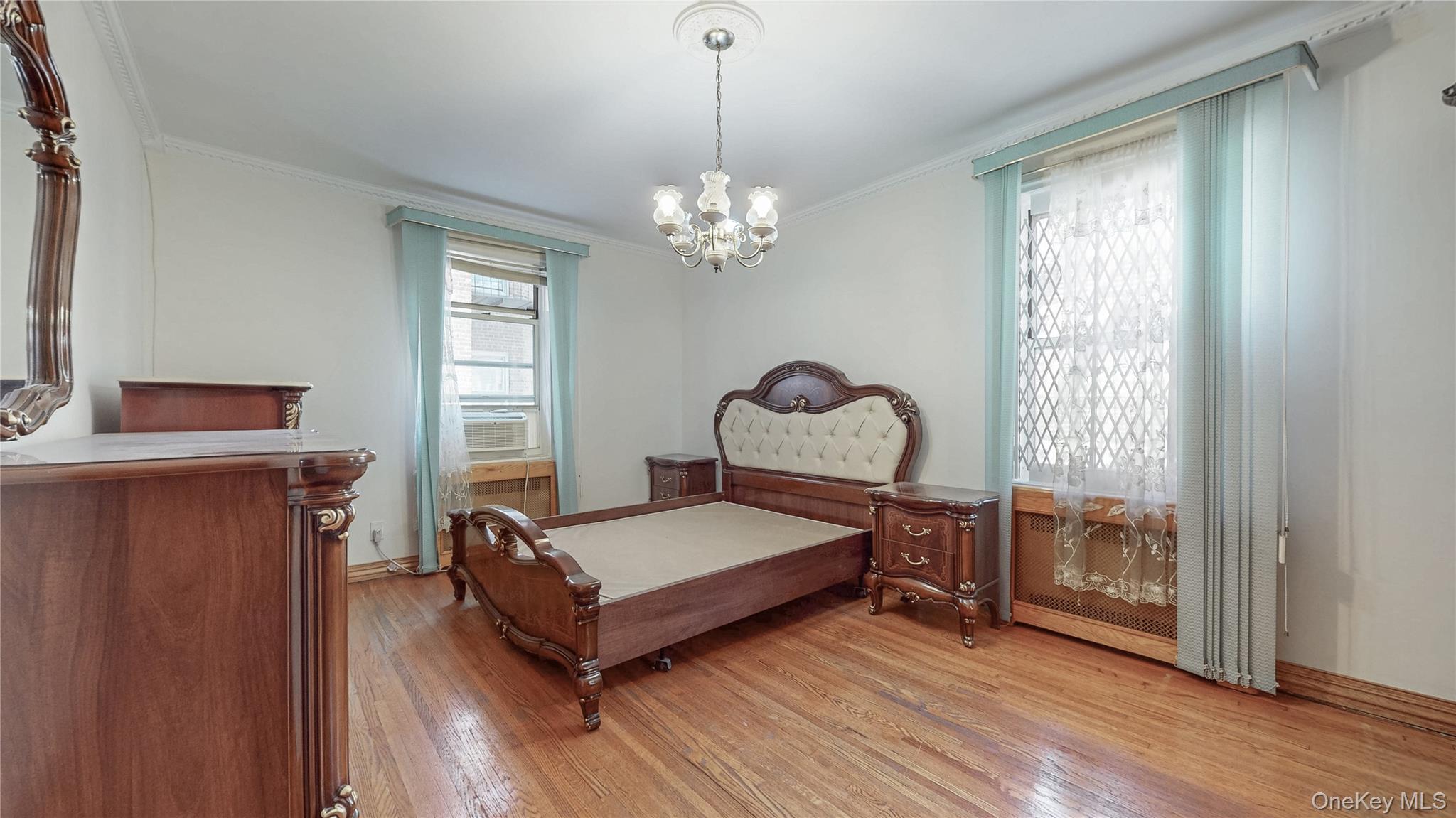 #11 photo, 65-41 Booth Street, クイーンズ区 Rego Park , NY 11374