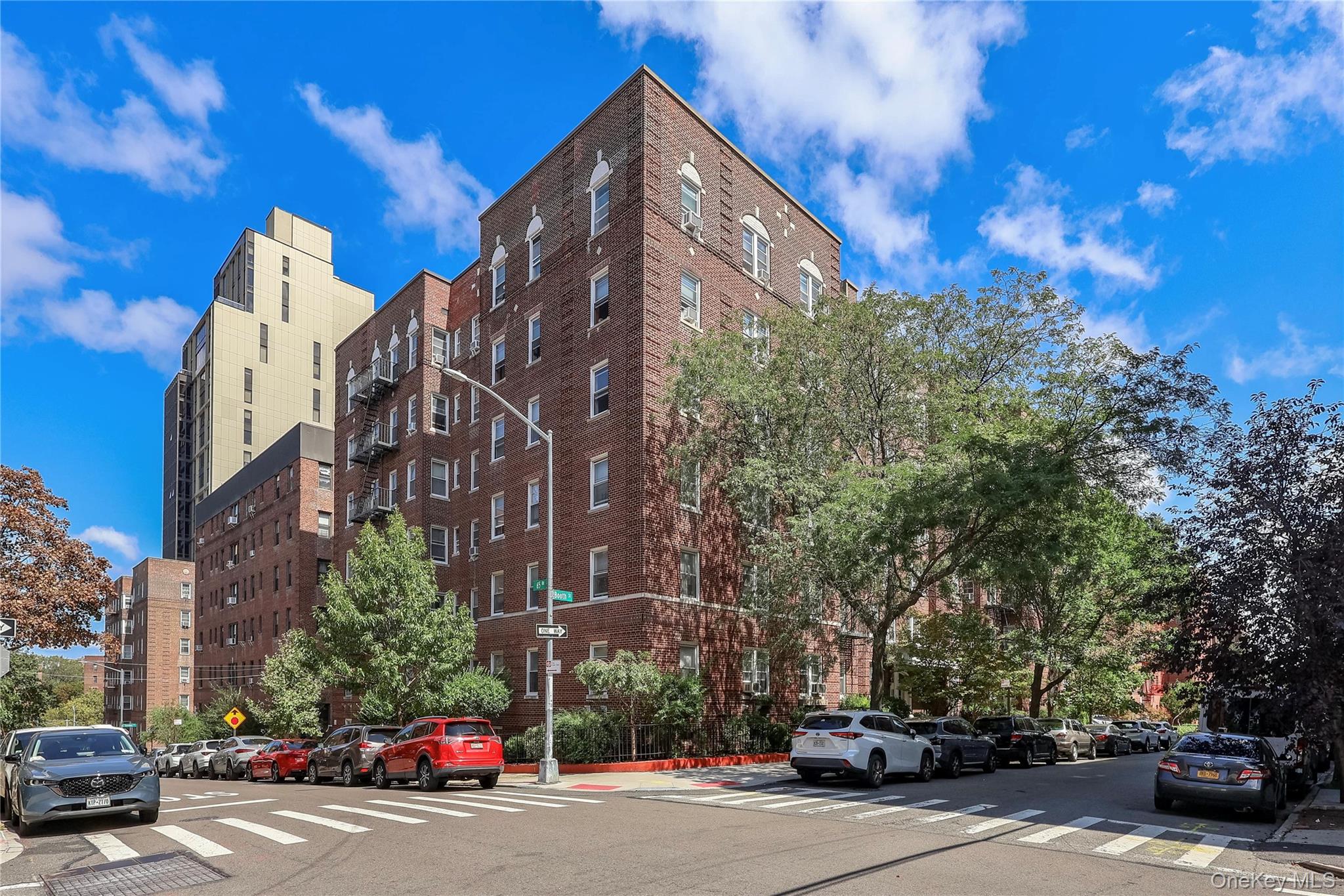 #17 photo, 65-41 Booth Street, クイーンズ区 Rego Park , NY 11374