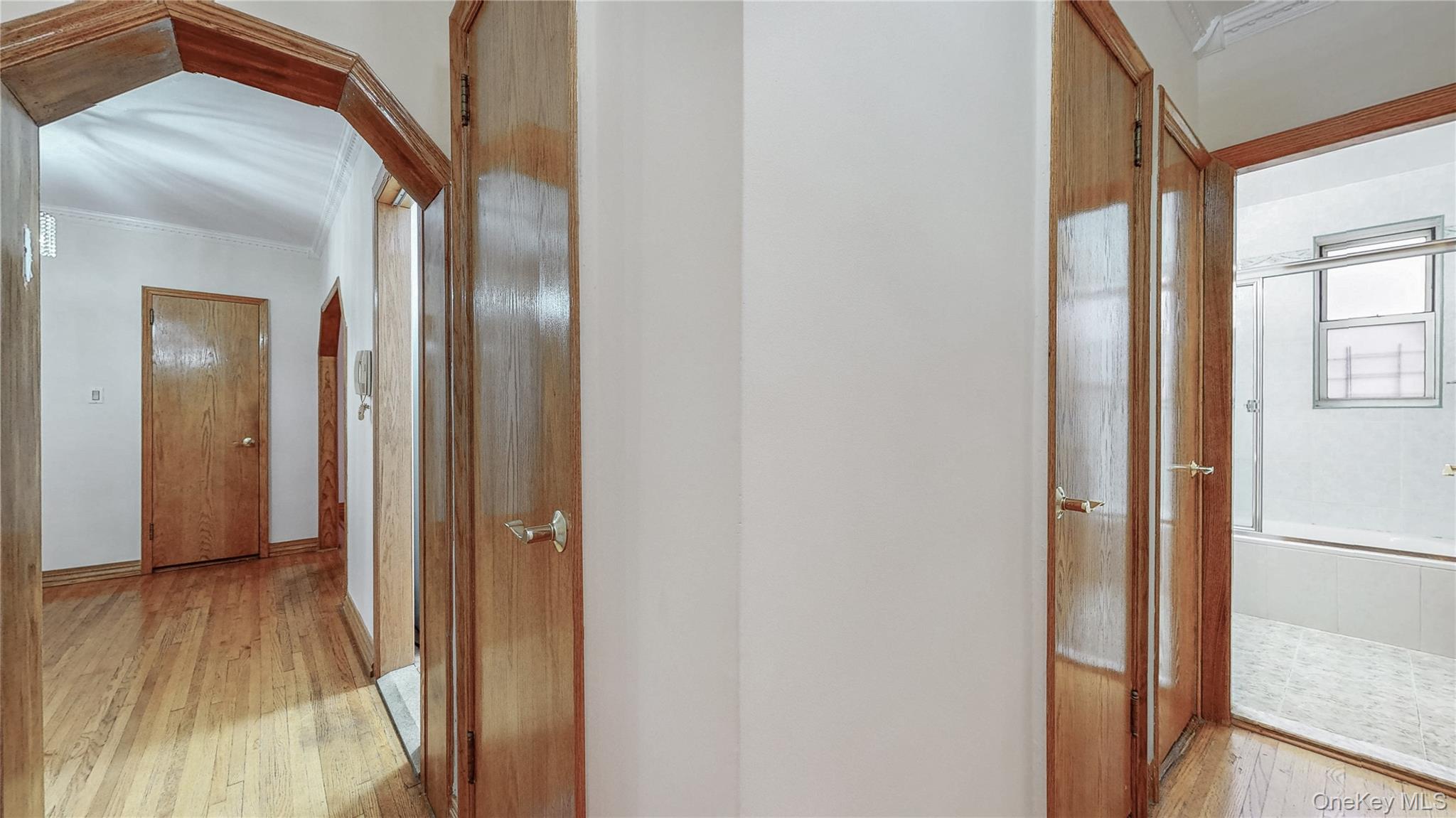 #7 photo, 65-41 Booth Street, クイーンズ区 Rego Park , NY 11374