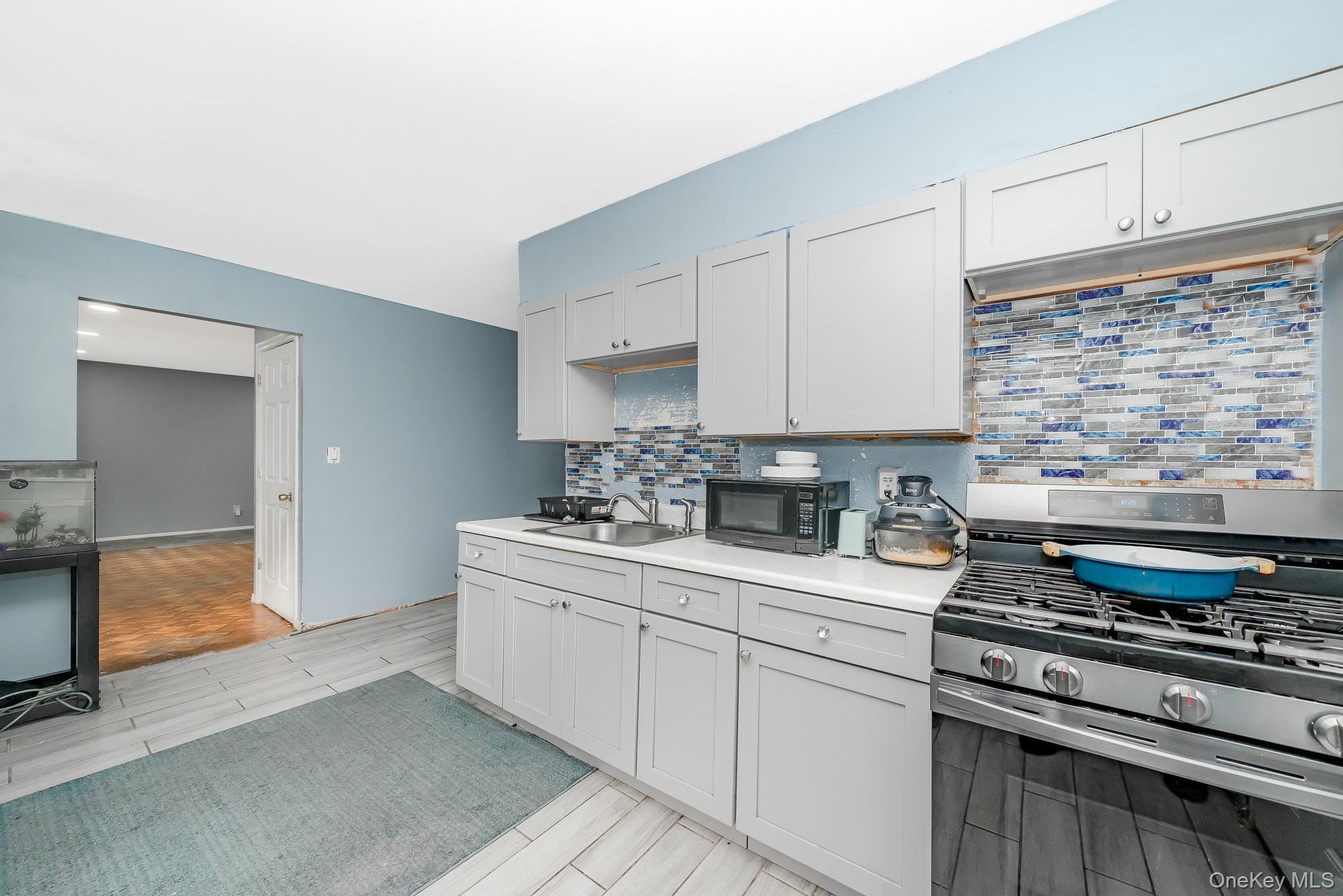 #11 photo, 1038 Manor Lane, サフォーク郡 Bay Shore , NY 11706