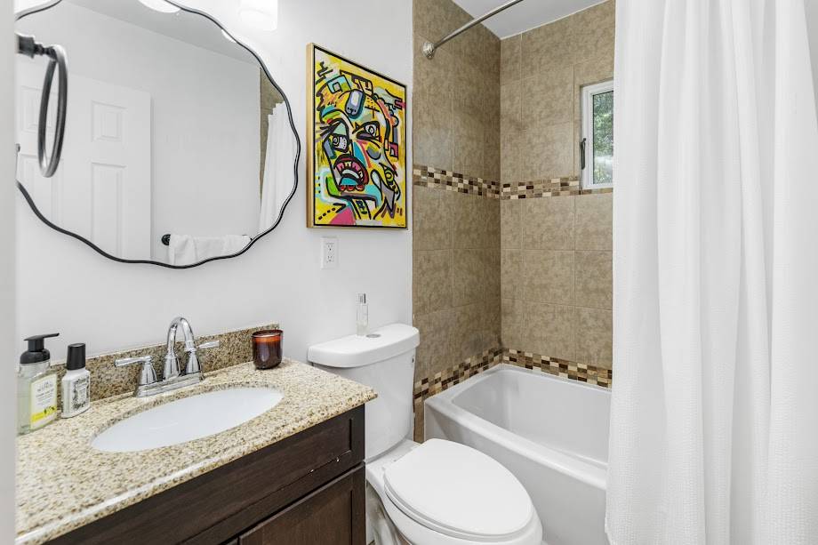 #11 photo, 515 North Magee St, サフォーク郡 Southampton , NY 11968