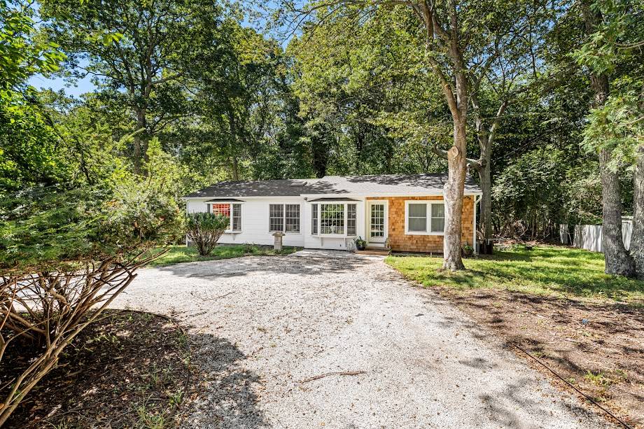 #2 photo, 515 North Magee St, サフォーク郡 Southampton , NY 11968