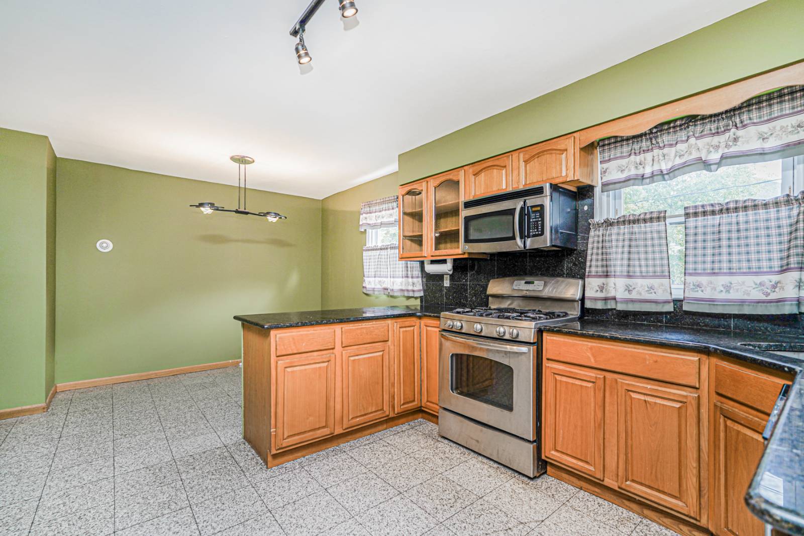 #13 photo, 21 Elizabeth Ave., Staten Island , NY 10310