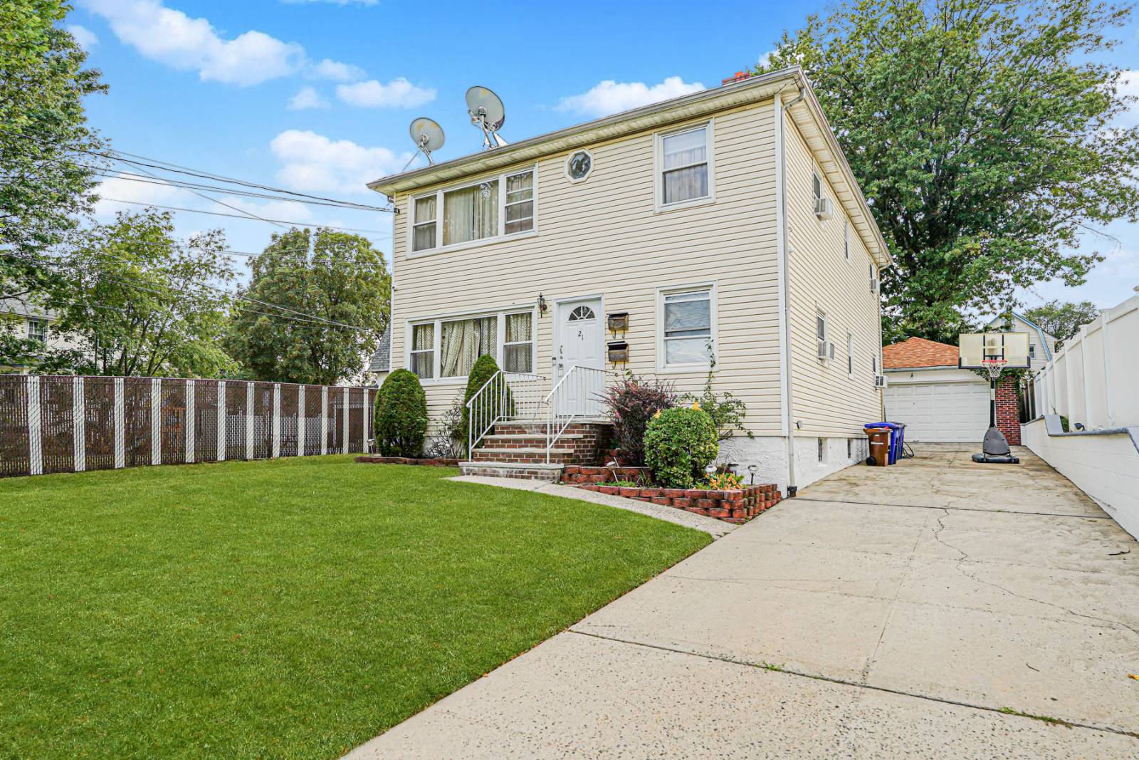 #2 photo, 21 Elizabeth Ave., Staten Island , NY 10310