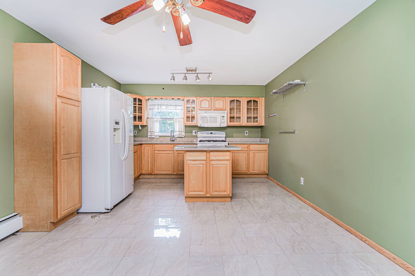 #25 photo, 21 Elizabeth Ave., Staten Island , NY 10310