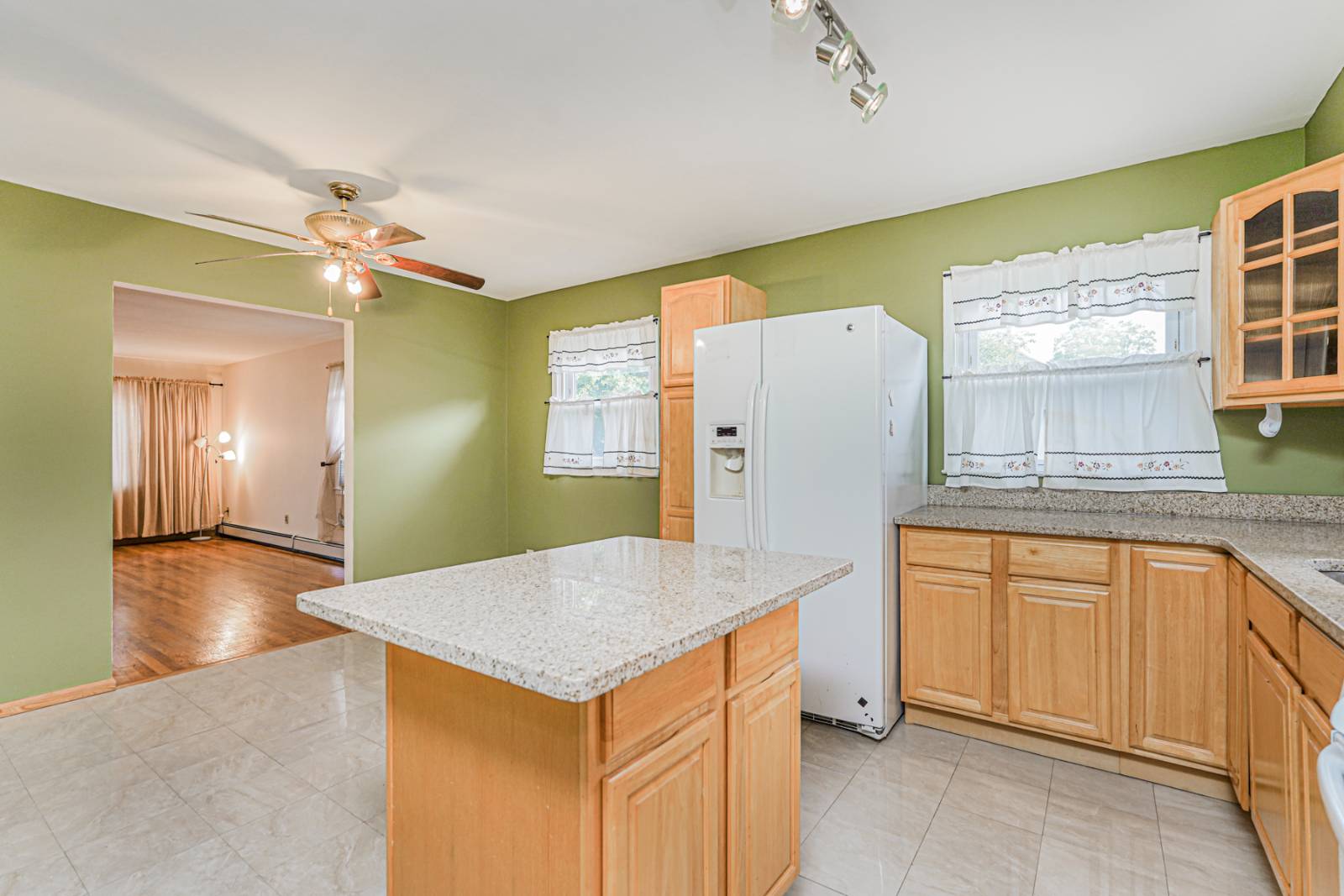 #26 photo, 21 Elizabeth Ave., Staten Island , NY 10310