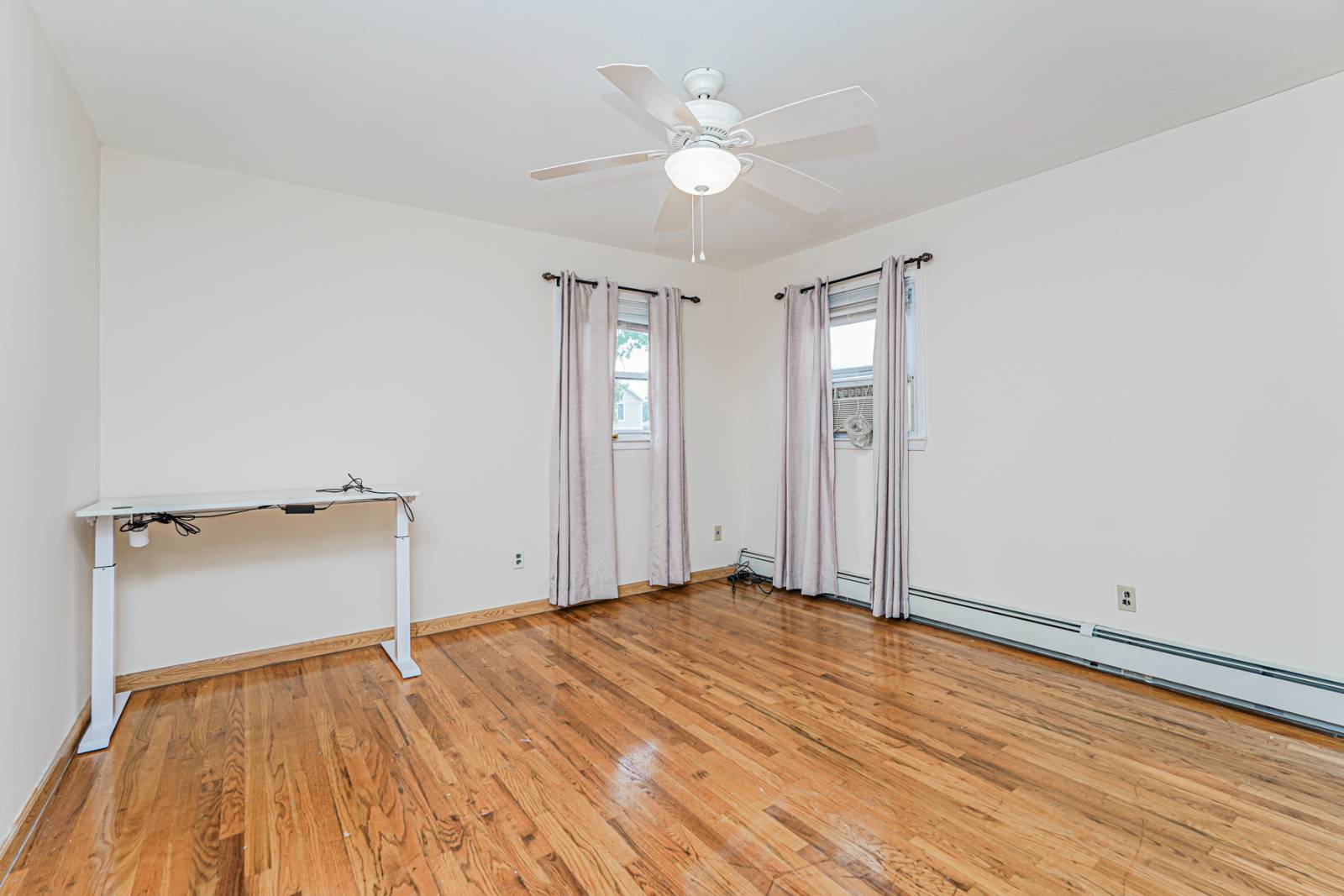 #28 photo, 21 Elizabeth Ave., Staten Island , NY 10310