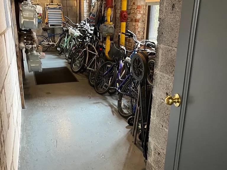 #20 photo, 257  Beach 128 Street, #2 B, クイーンズ区 Belle Harbor , NY 11694