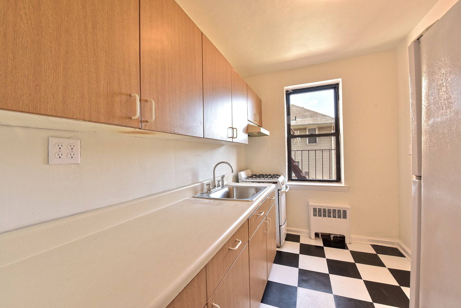 #6 photo, 257  Beach 128 Street, #2 B, クイーンズ区 Belle Harbor , NY 11694