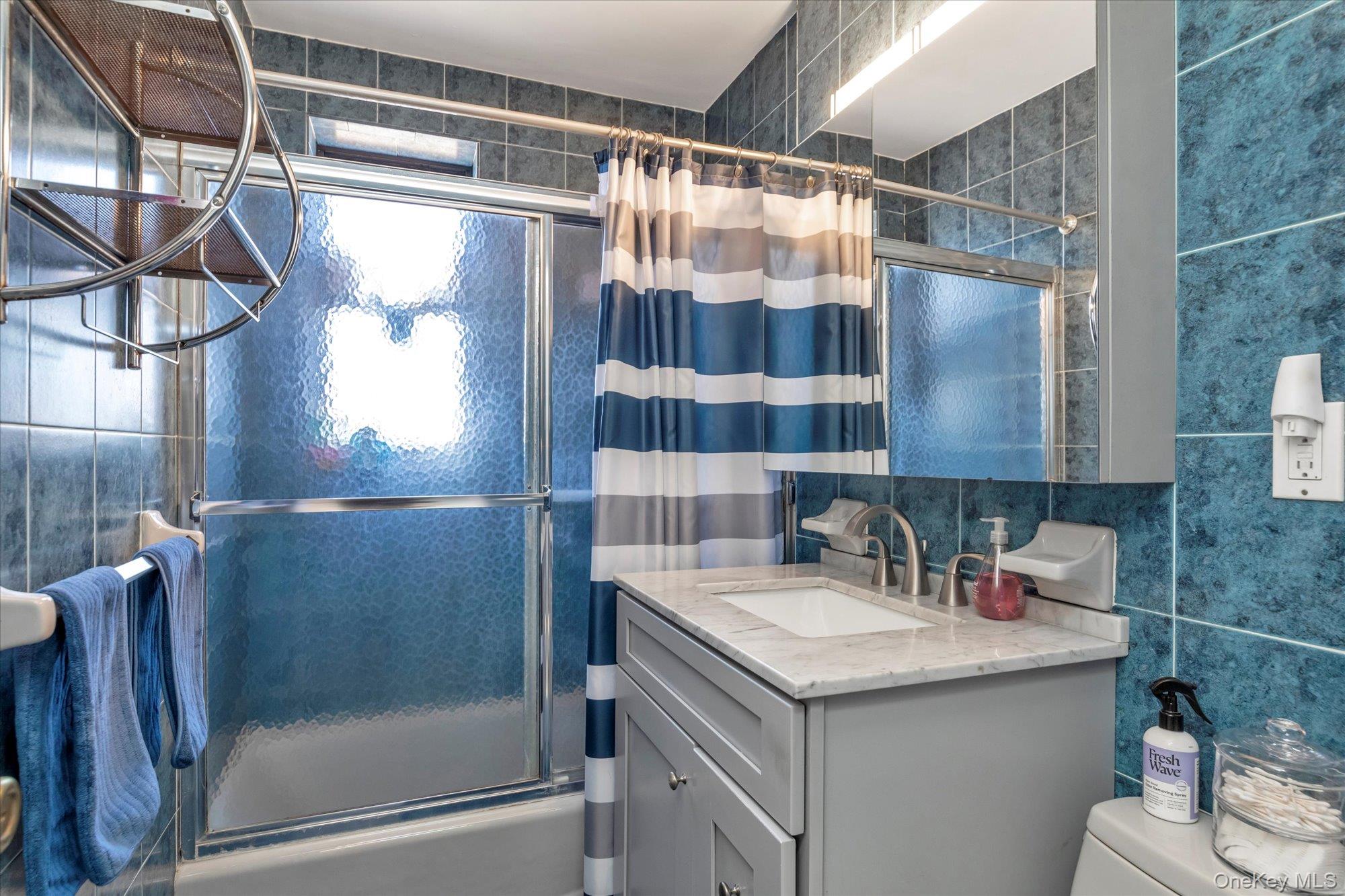 #13 photo, 333 Broadway, Long Beach , NY 11561