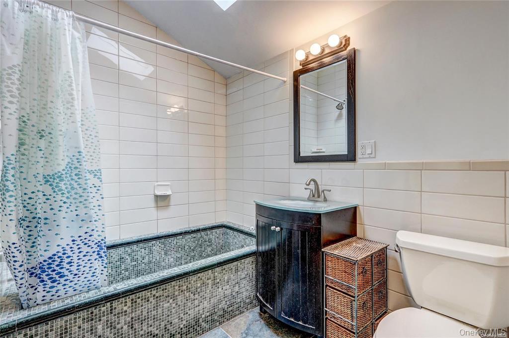 #16 photo, 20 Ackerson Street, Bay Shore , NY 11706