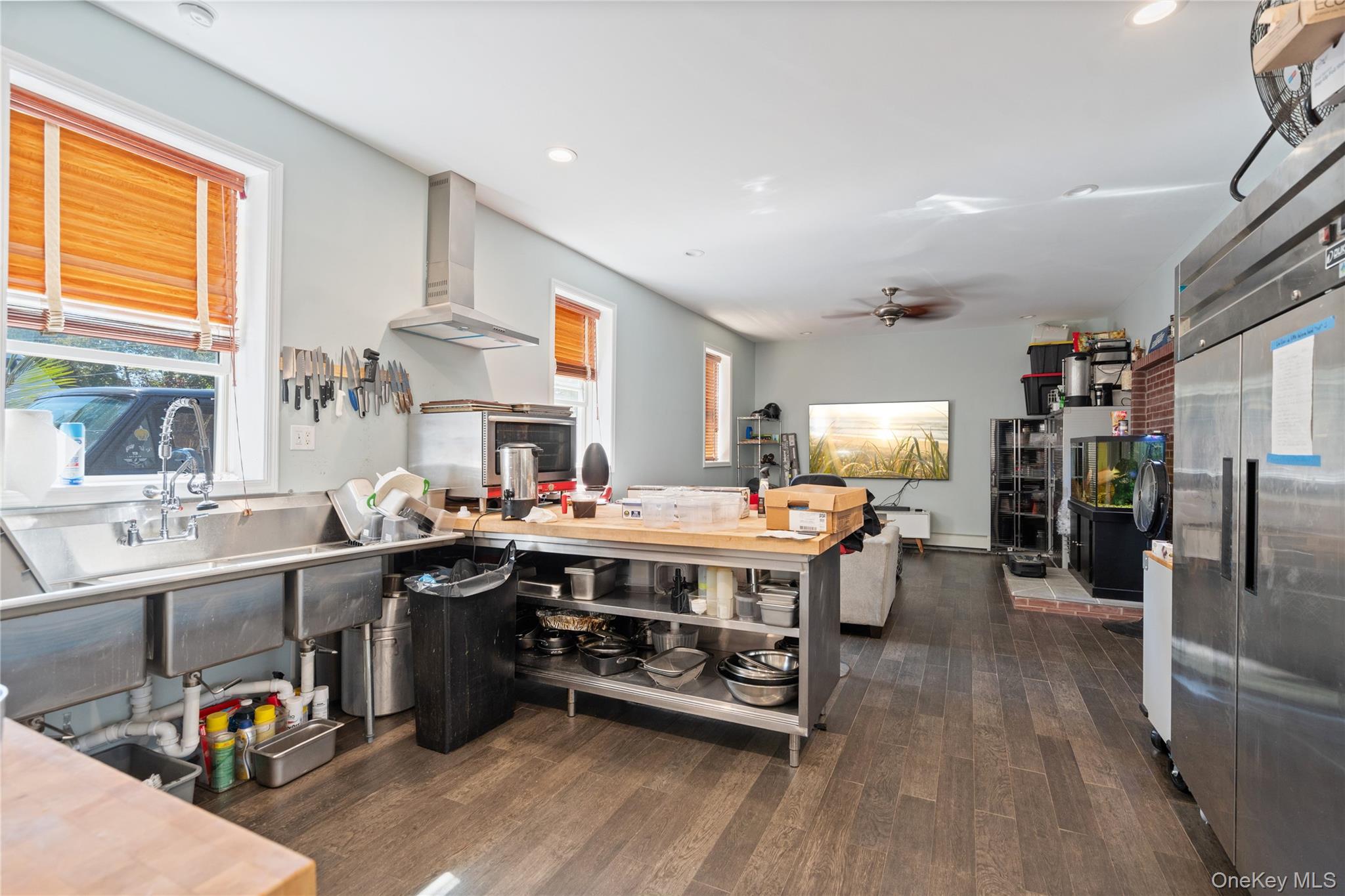 #9 photo, 20 Ackerson Street, Bay Shore , NY 11706