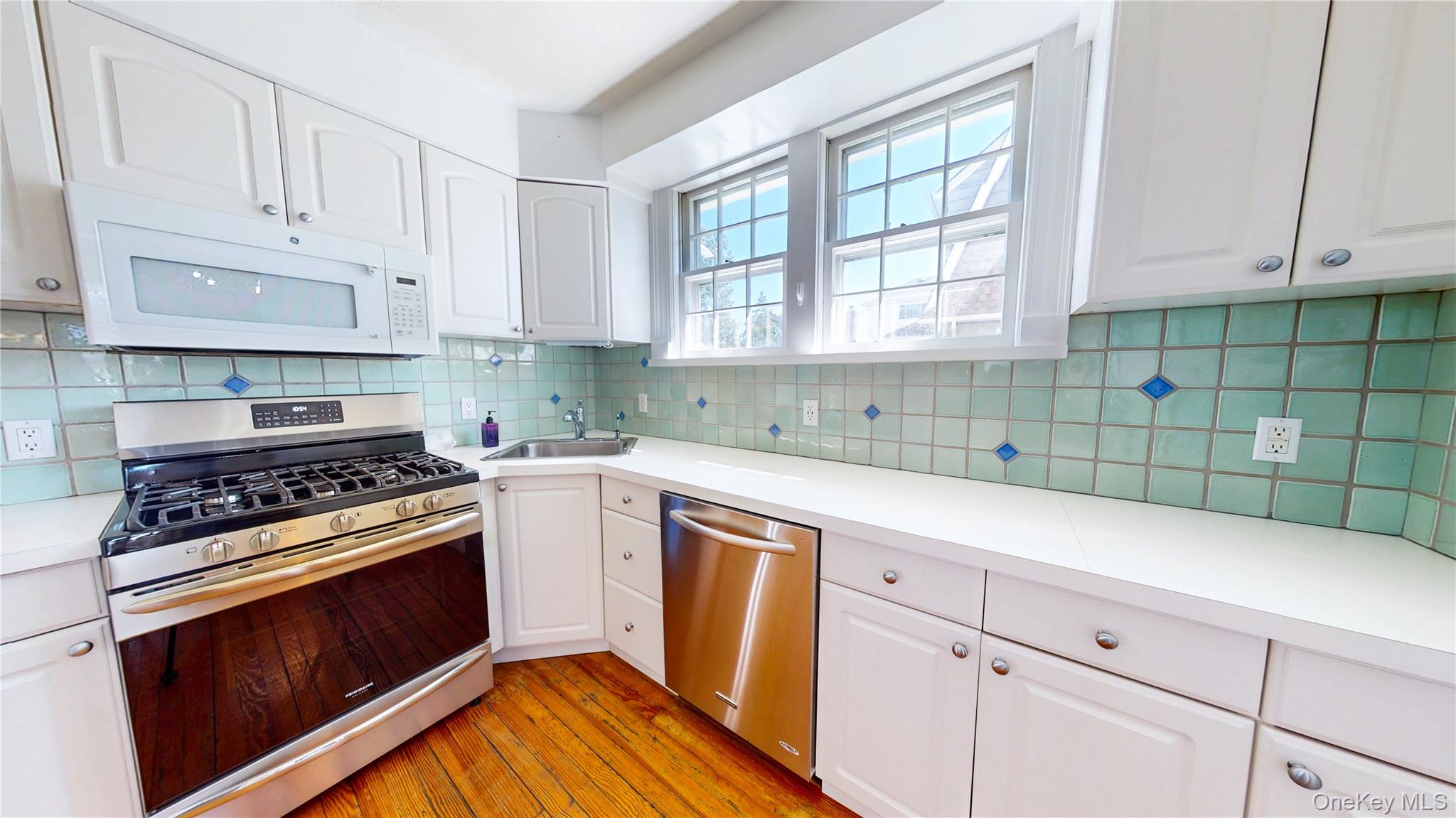 #6 photo, 67 Burtis Street, Lynbrook , NY 11563