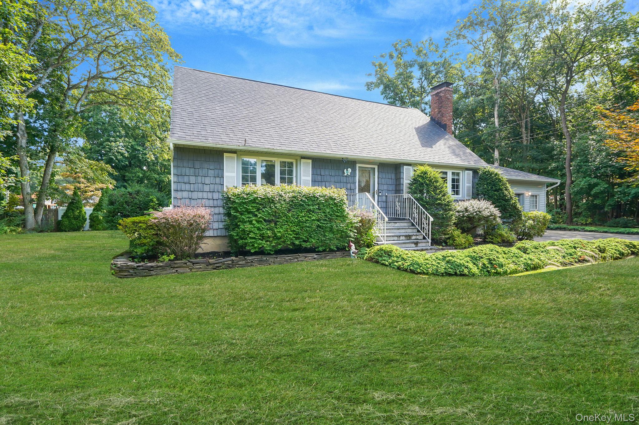 #3 photo, 123 Parkside Avenue, Miller Place , NY 11764