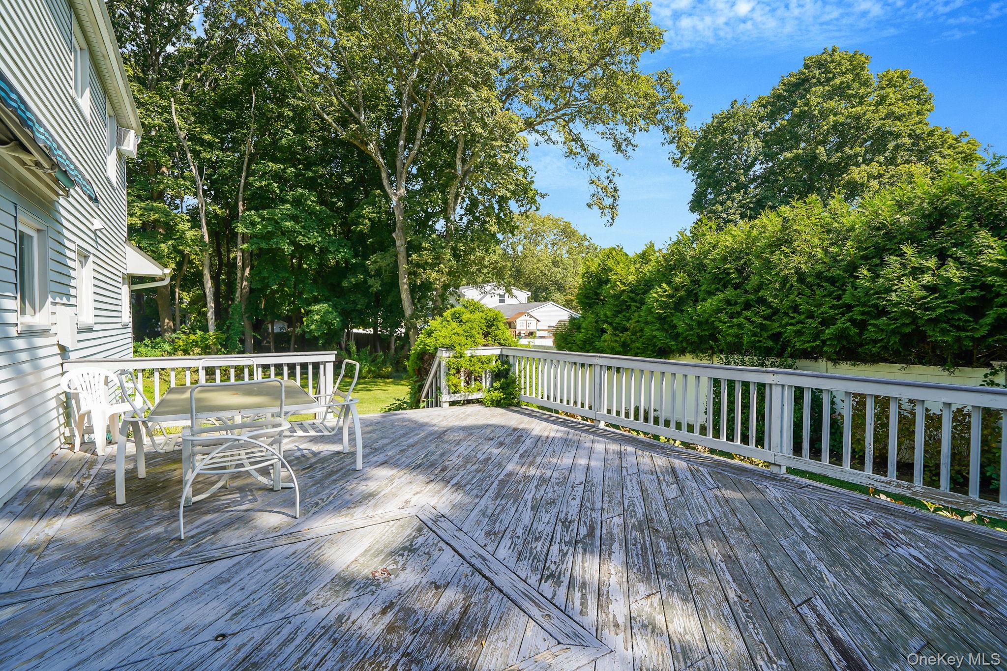 #6 photo, 123 Parkside Avenue, Miller Place , NY 11764