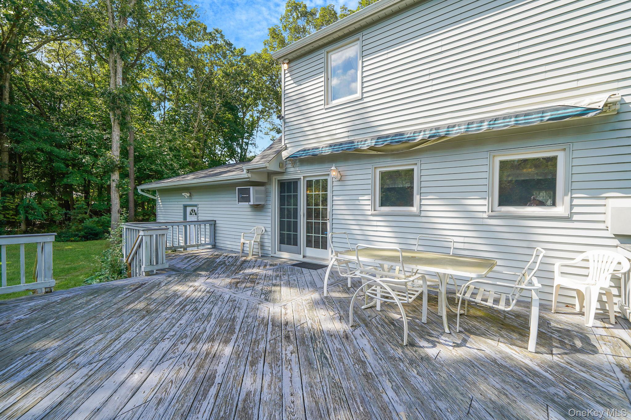 #7 photo, 123 Parkside Avenue, Miller Place , NY 11764