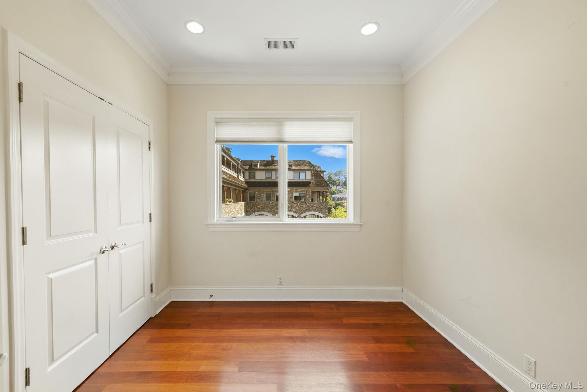 #13 photo, 127 W Main Street, Tarrytown , NY 10591