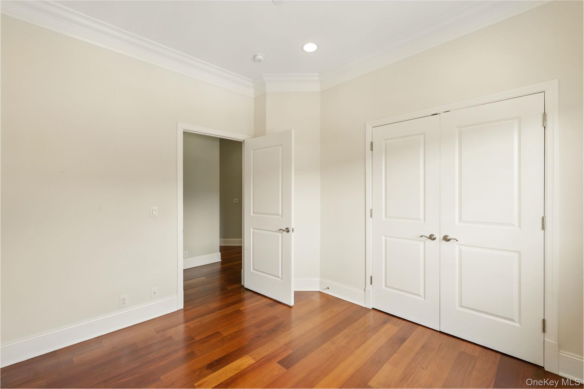 #14 photo, 127 W Main Street, Tarrytown , NY 10591